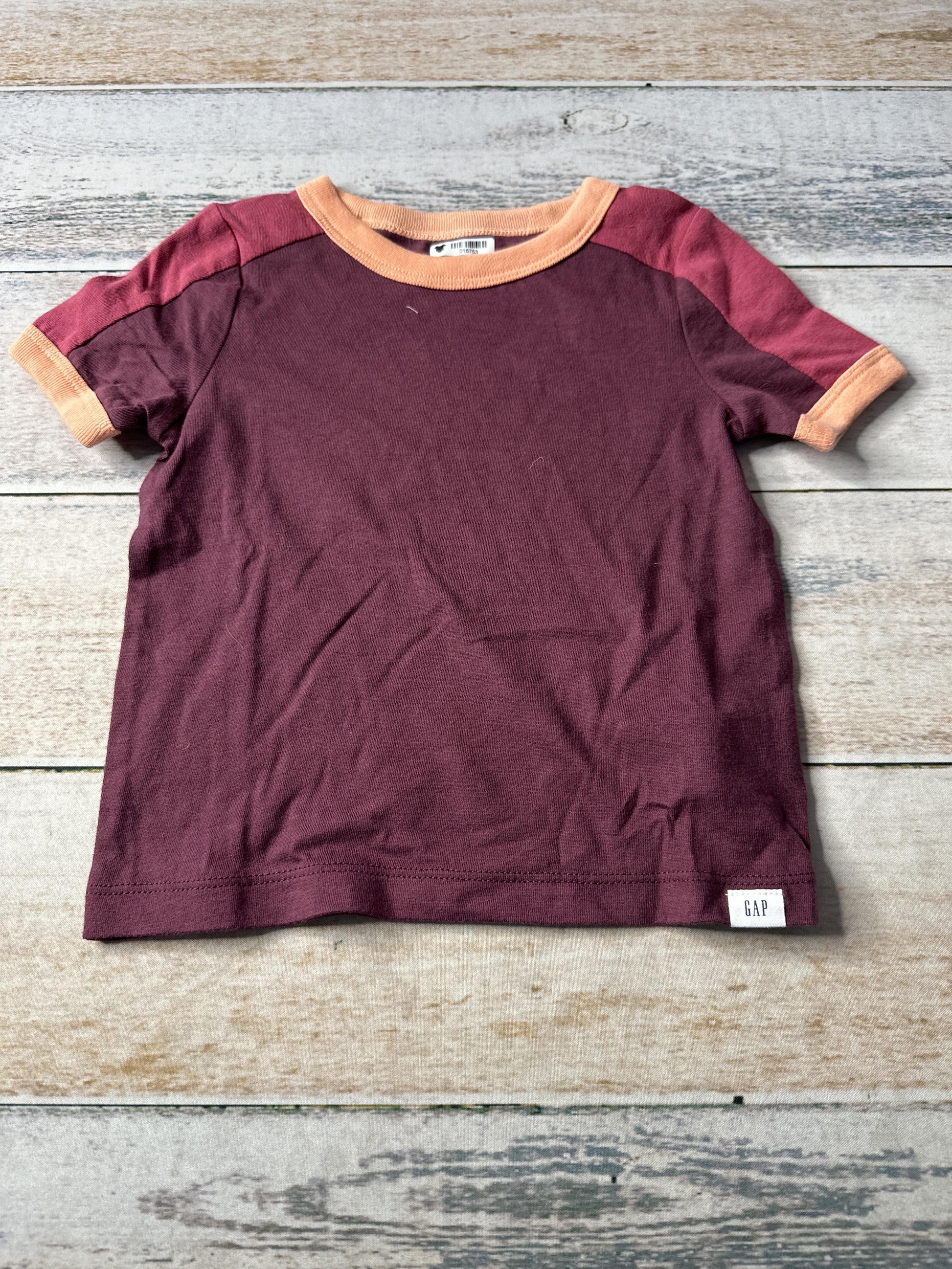 Gap Unisex T-Shirt Size: 18-24 months