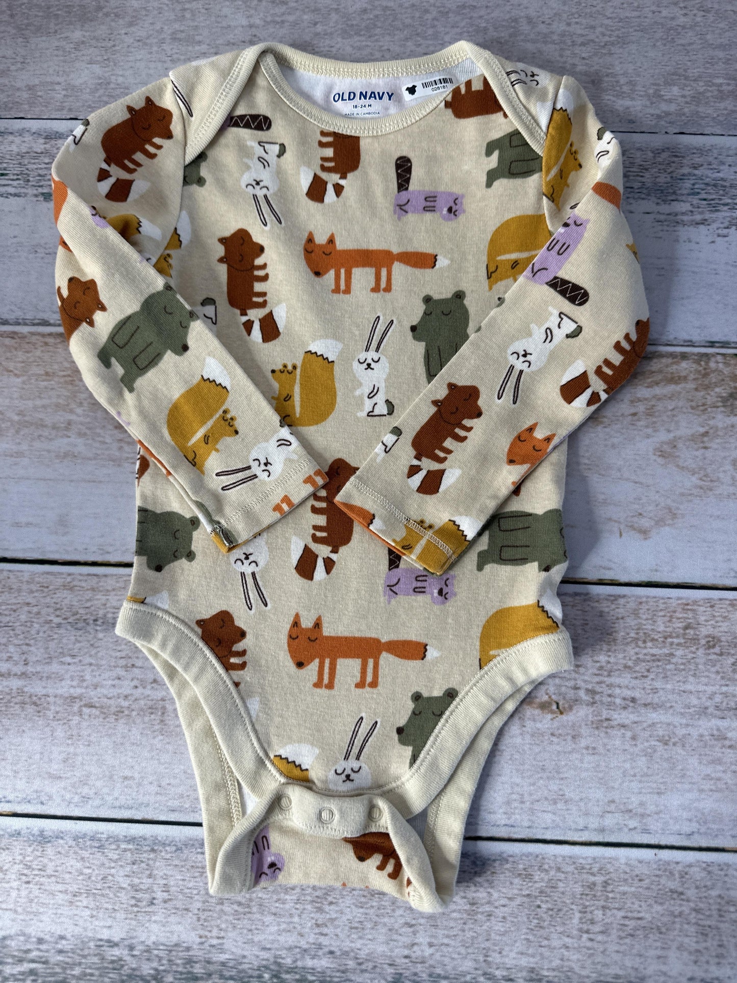 Old Navy Unisex Long Sleeve T-Shirt Size: 18-24 months