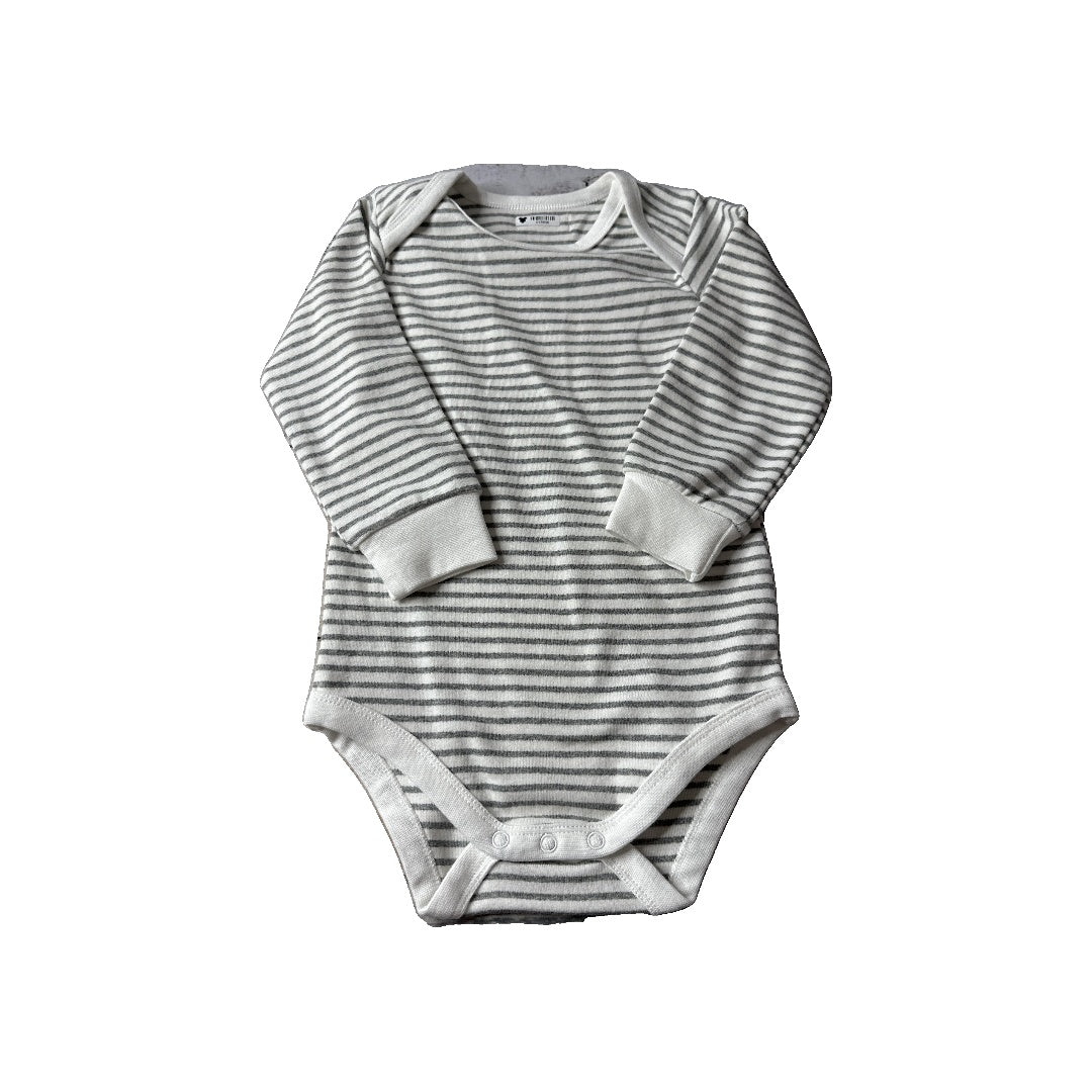 Little Organic co Unisex Onesie Size: 18-24 months