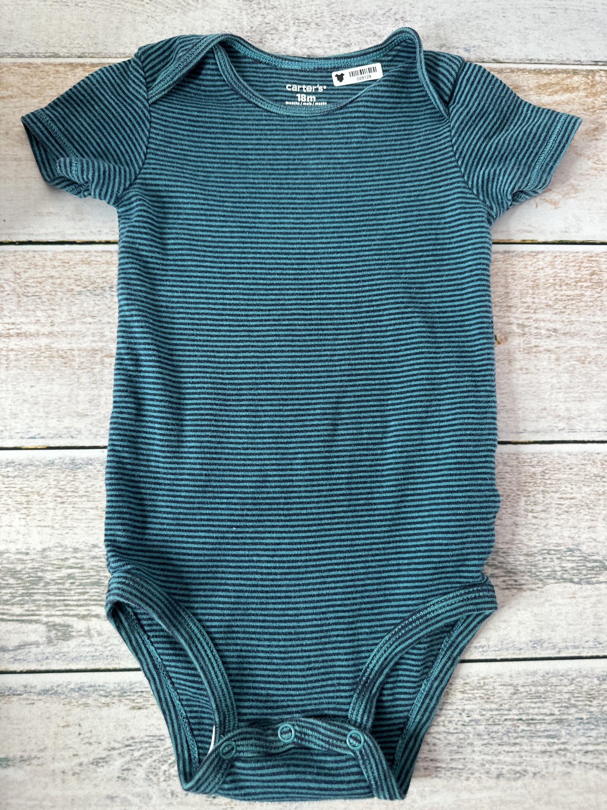 Unisex Onesie Size: 18 months