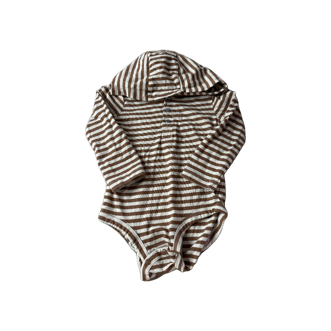 Carters Boys Onesie Size: 18 months