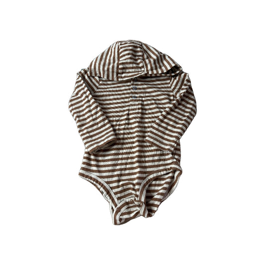 Carters Boys Onesie Size: 18 months