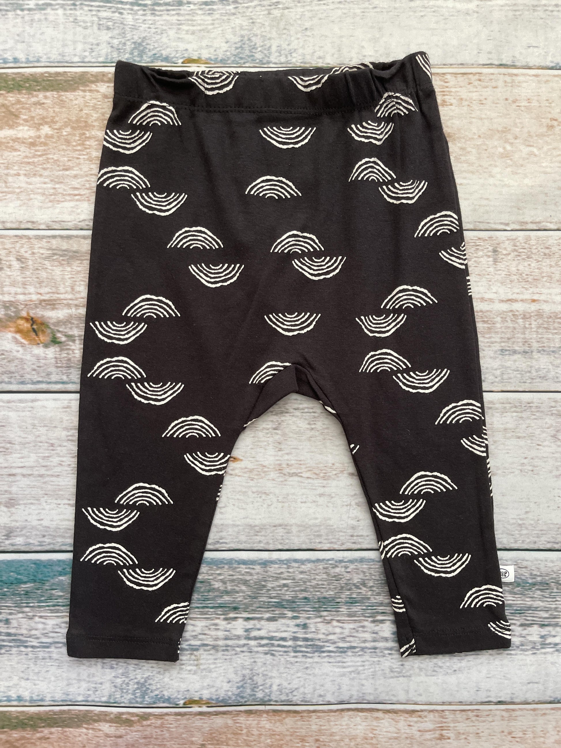 Honest Co Unisex Pants Size: 18 months