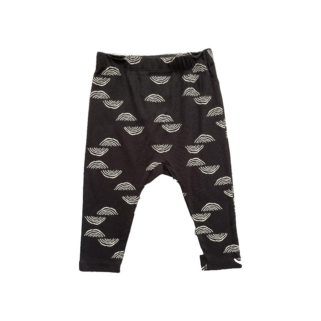 Honest Co Unisex Pants Size: 18 months