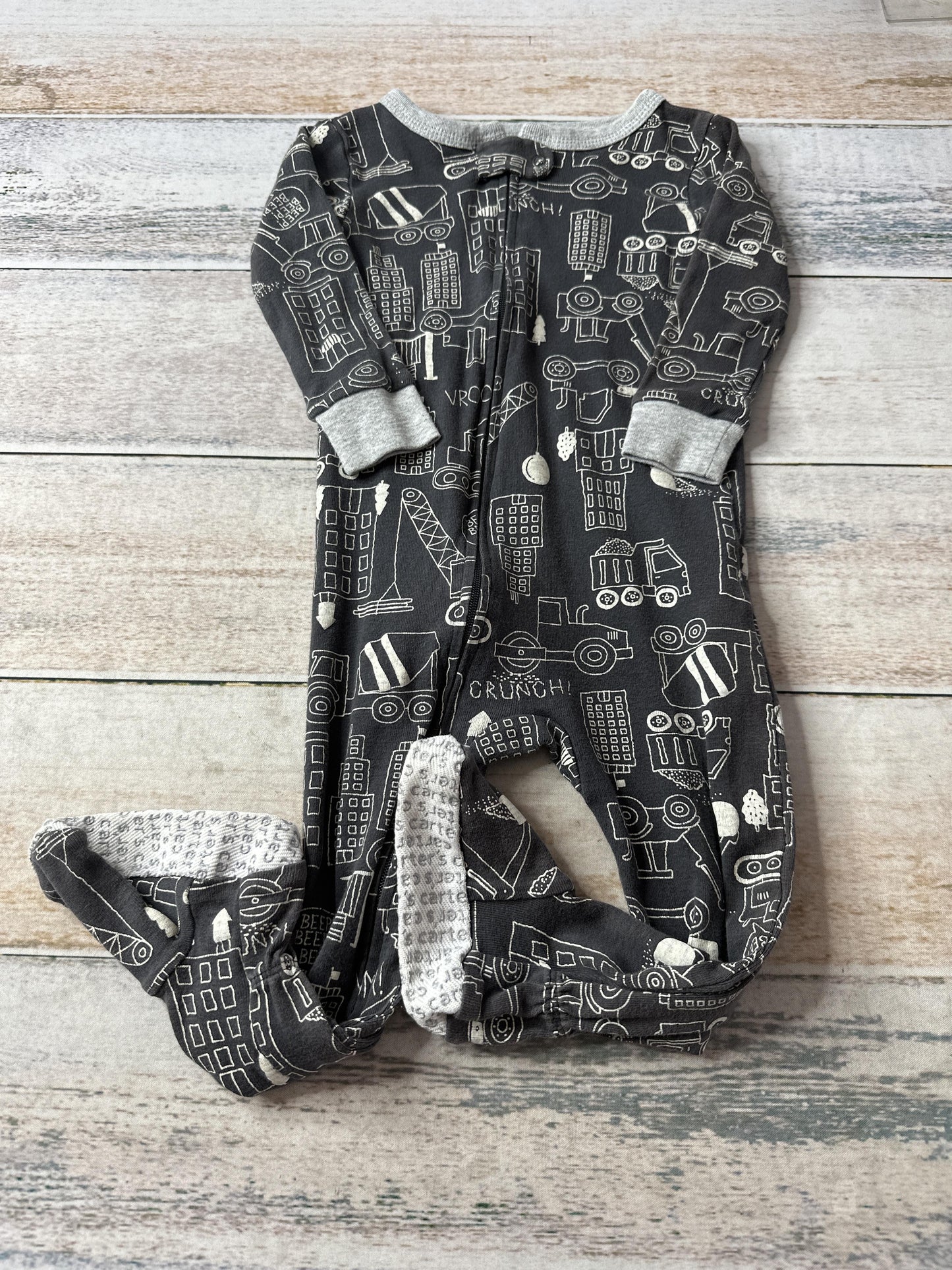 Unisex Pajamas Size: 18 months