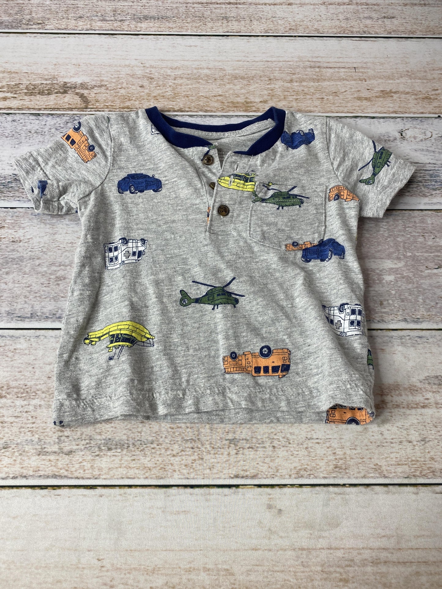 Carters Boys Shirt Size: 18 months