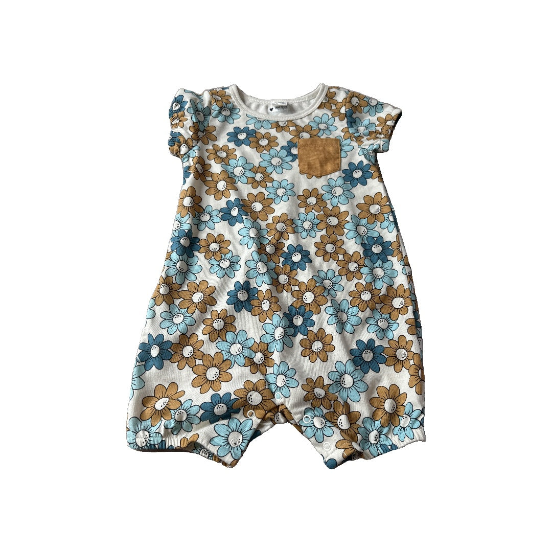 Unisex Romper Size: 18 months