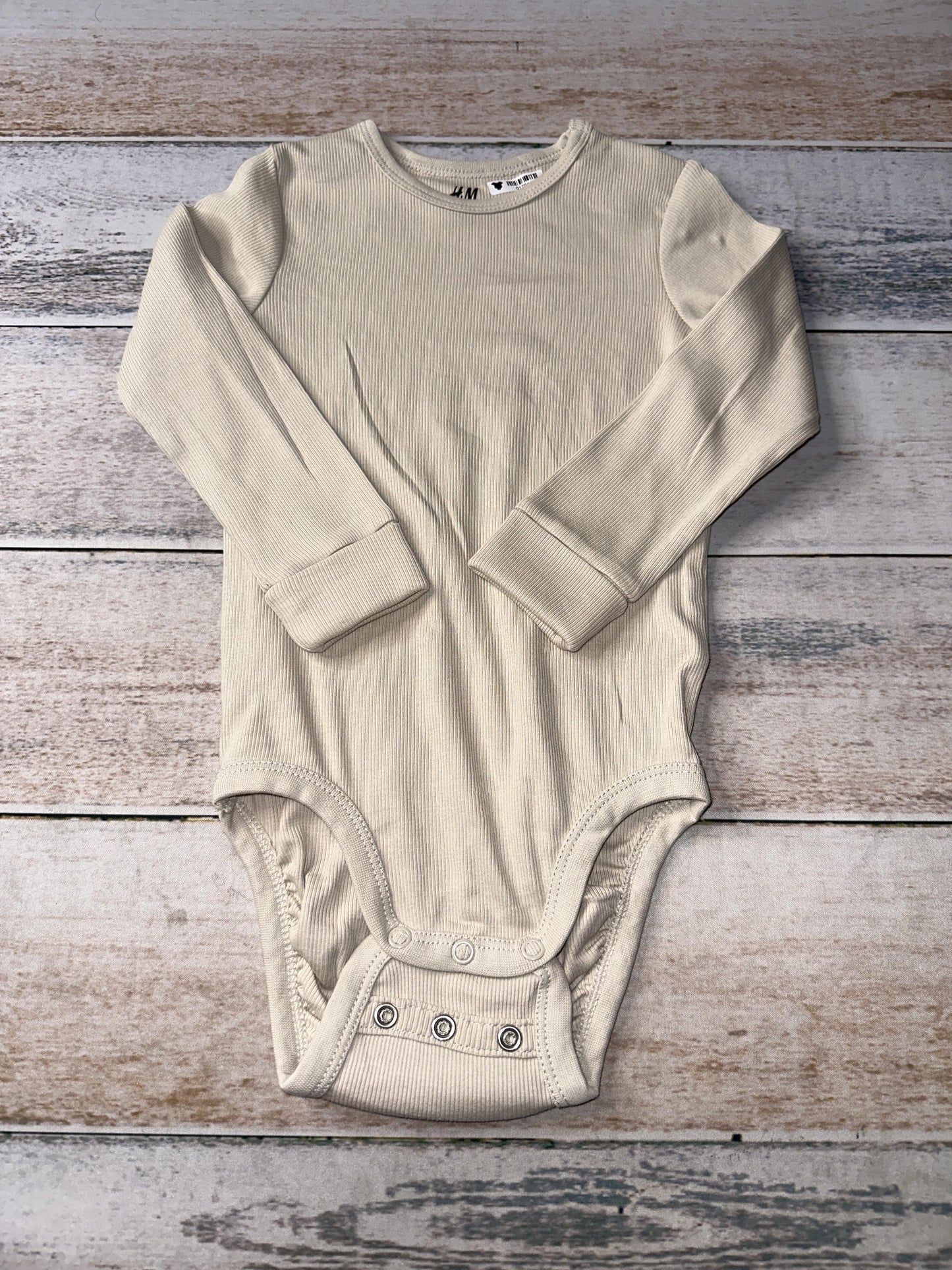 H&M Unisex Onesie Size: 18 months