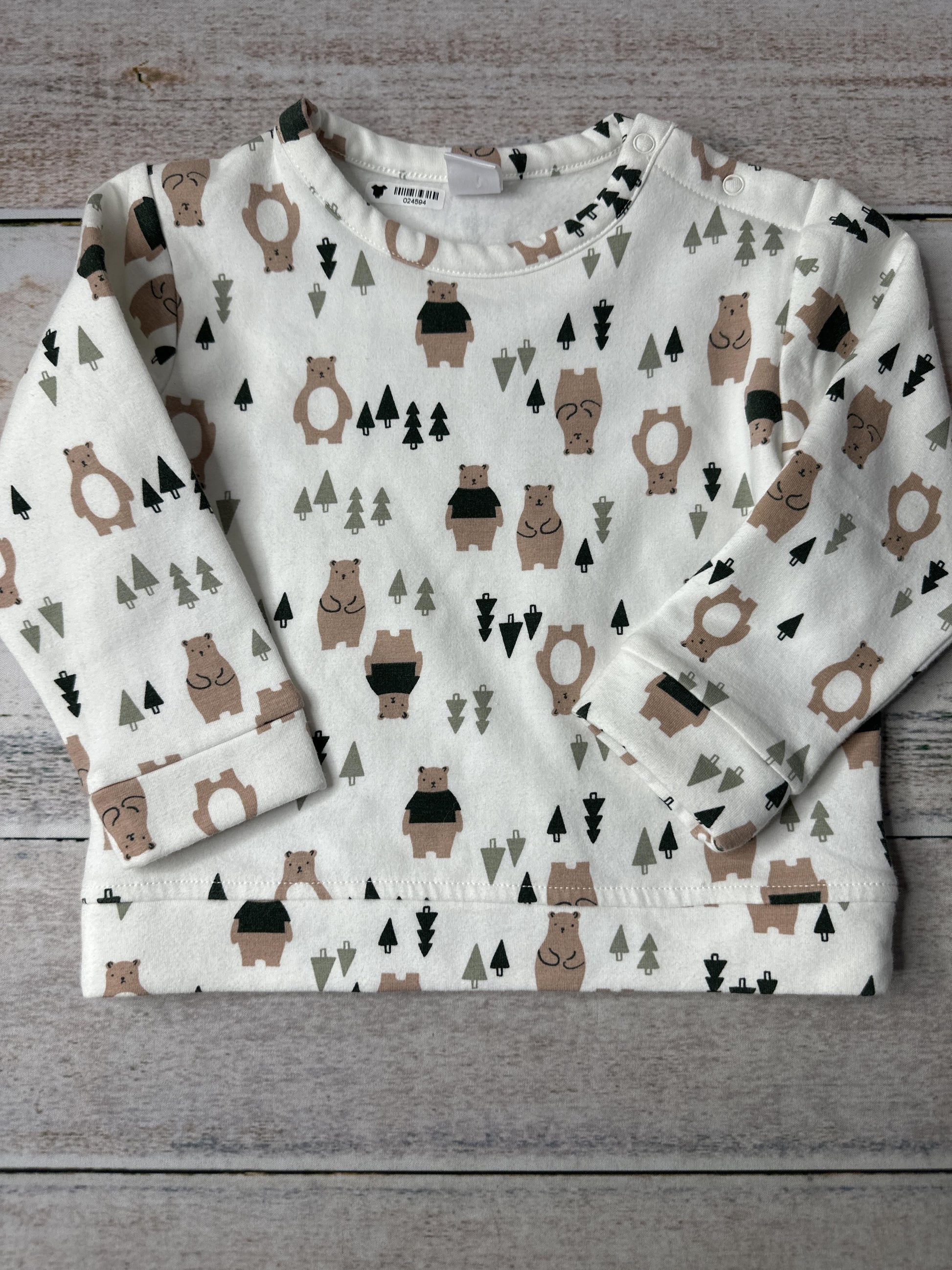 Nordstrom Unisex Sweater Size: 18 months