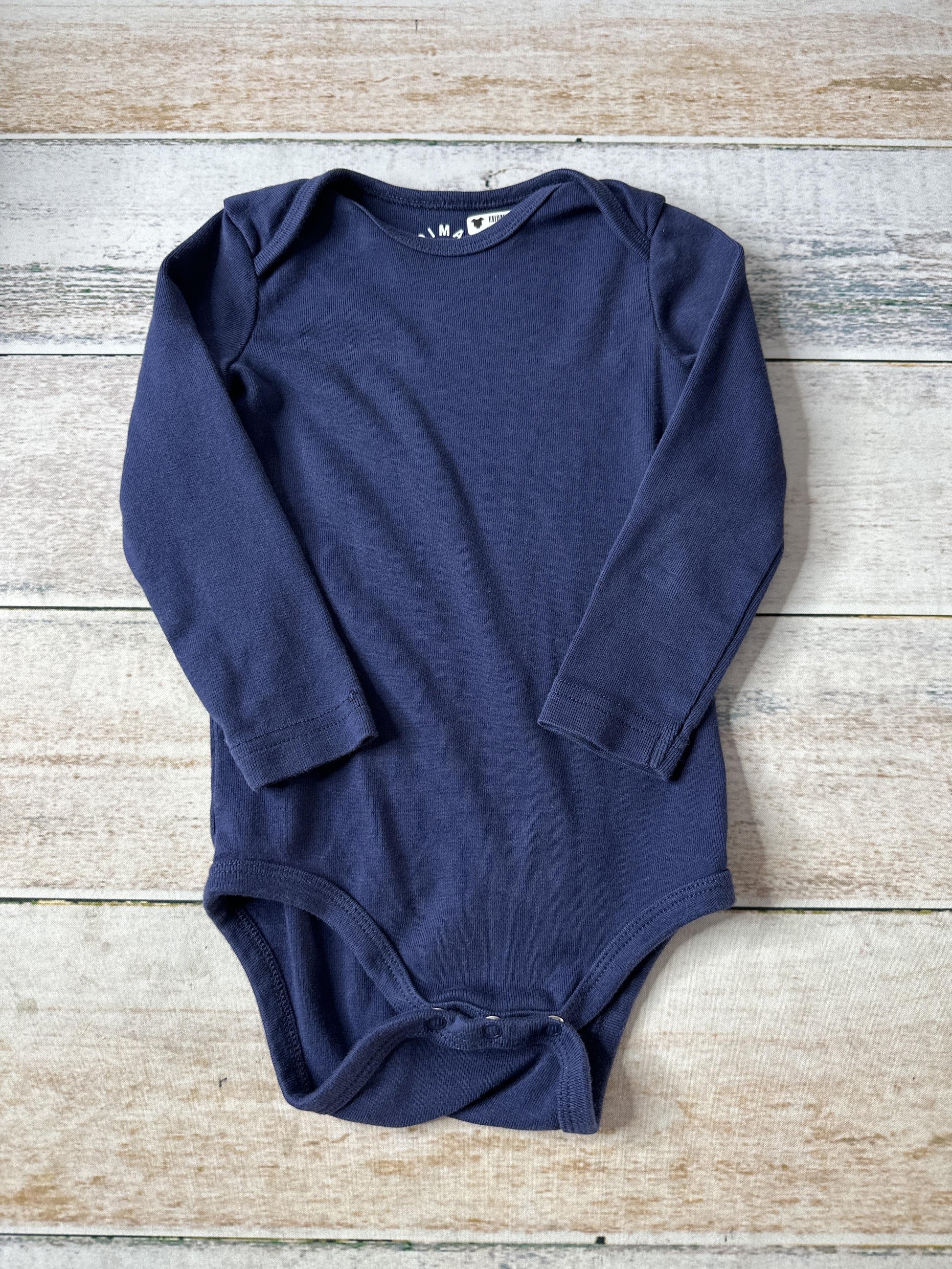 Primary Unisex Onesie Size: 18 months