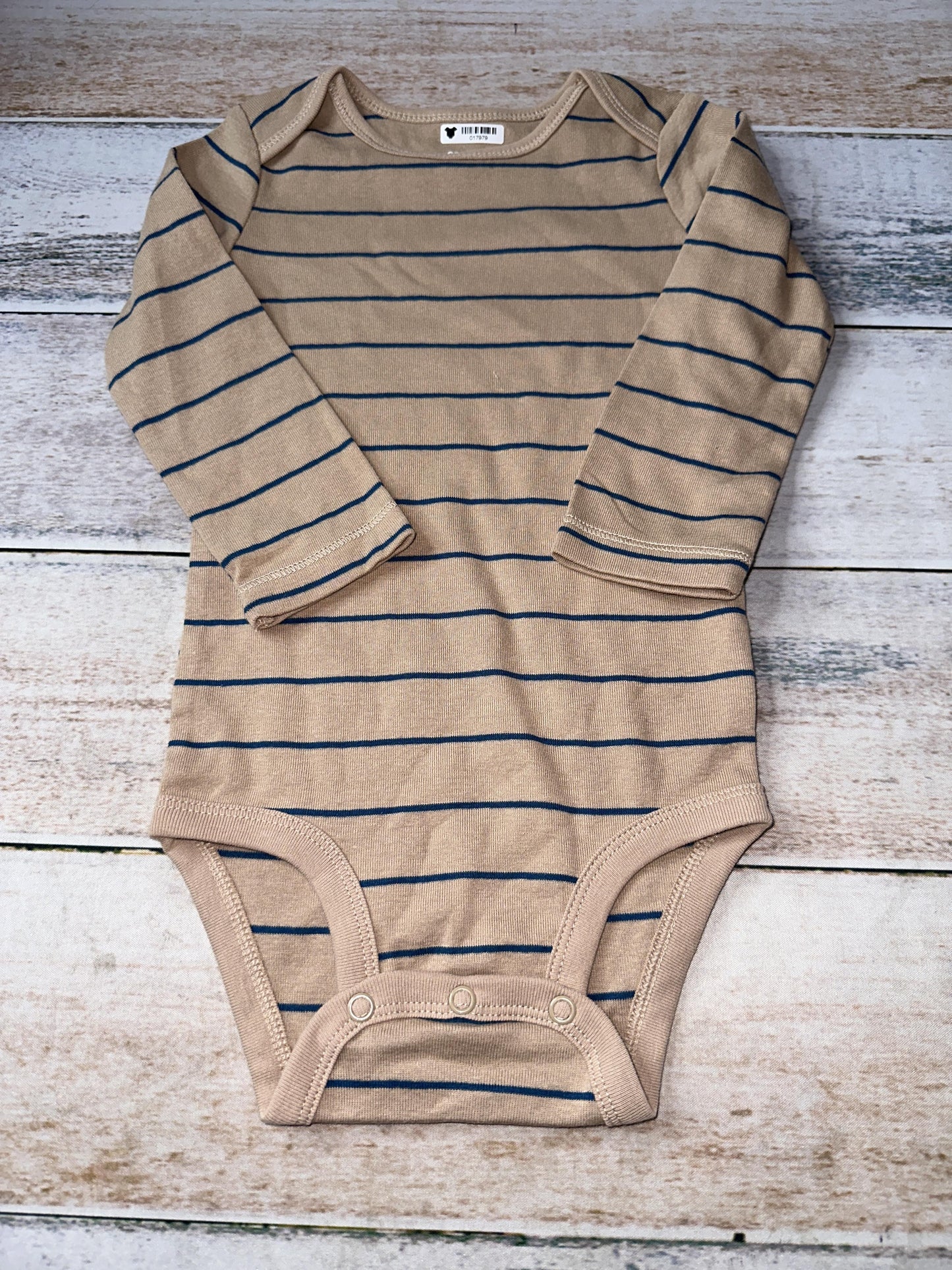 Carters Boys Onesie Size: 18 months