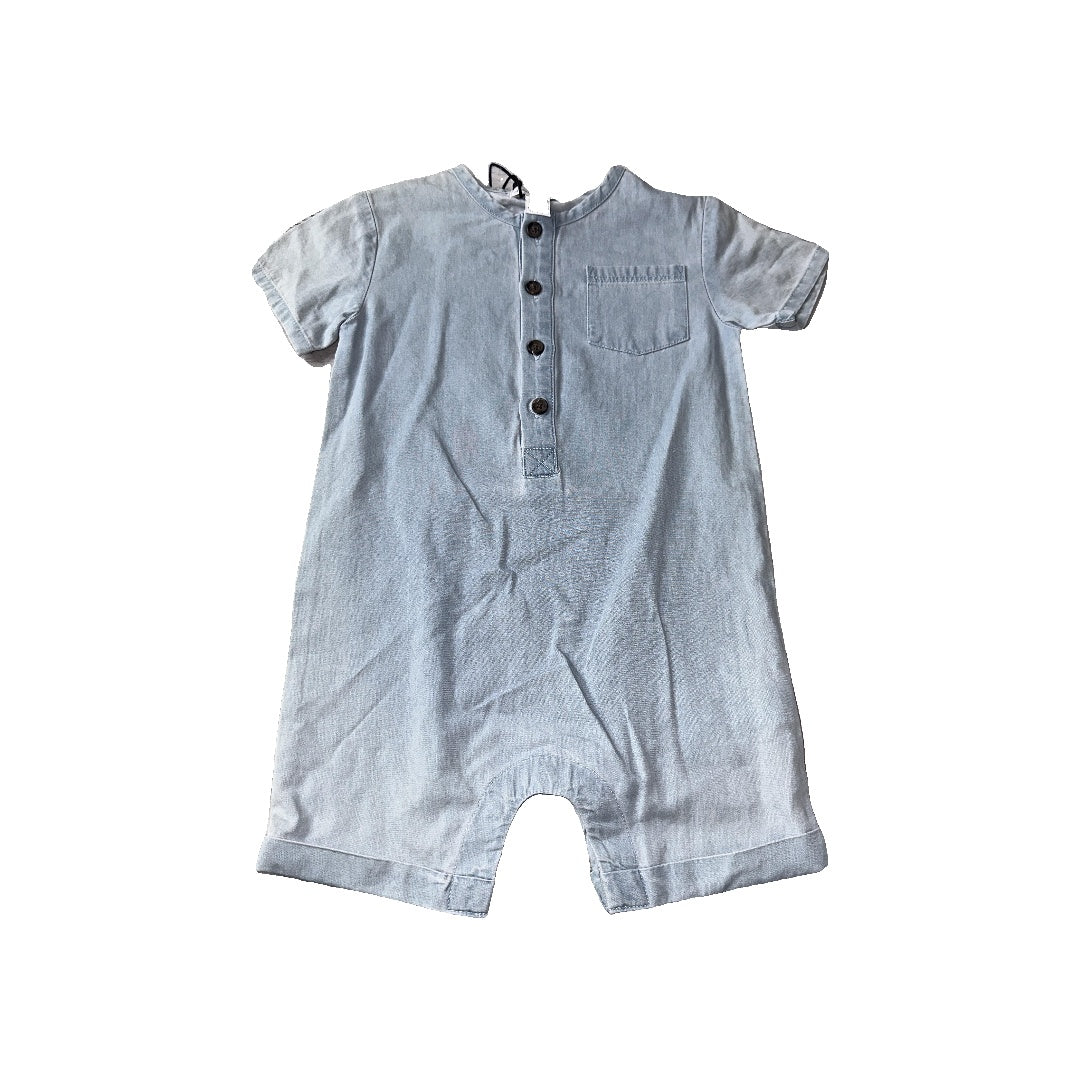 Unisex Romper Size: 18 months