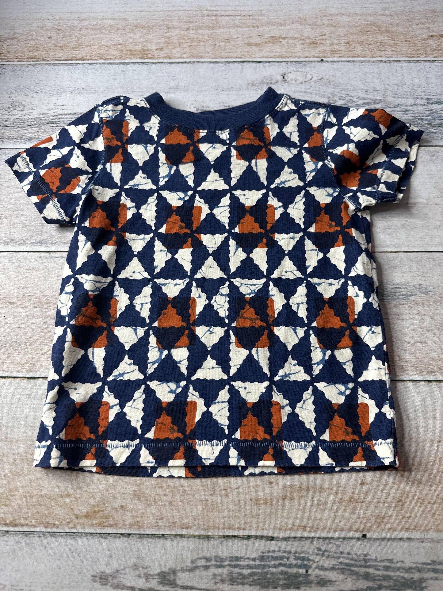 Unisex T-Shirt Size: 2-3 Years