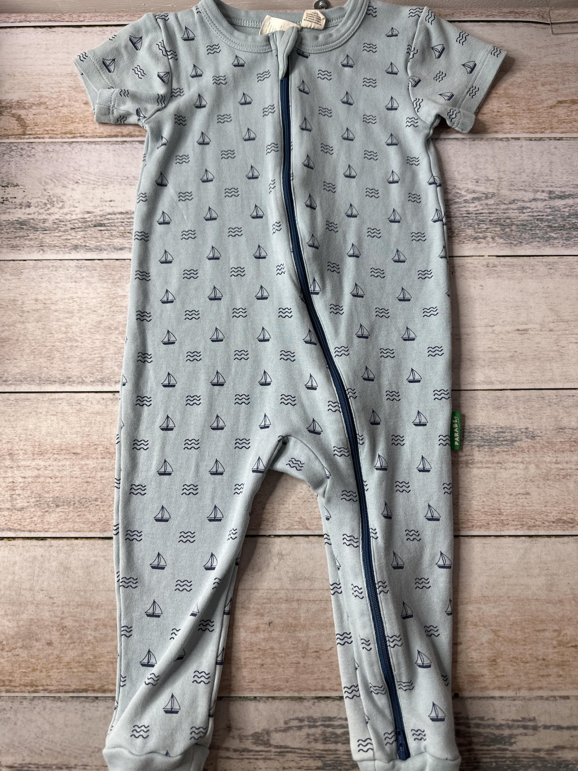 Parade Unisex Romper Size: 2 years