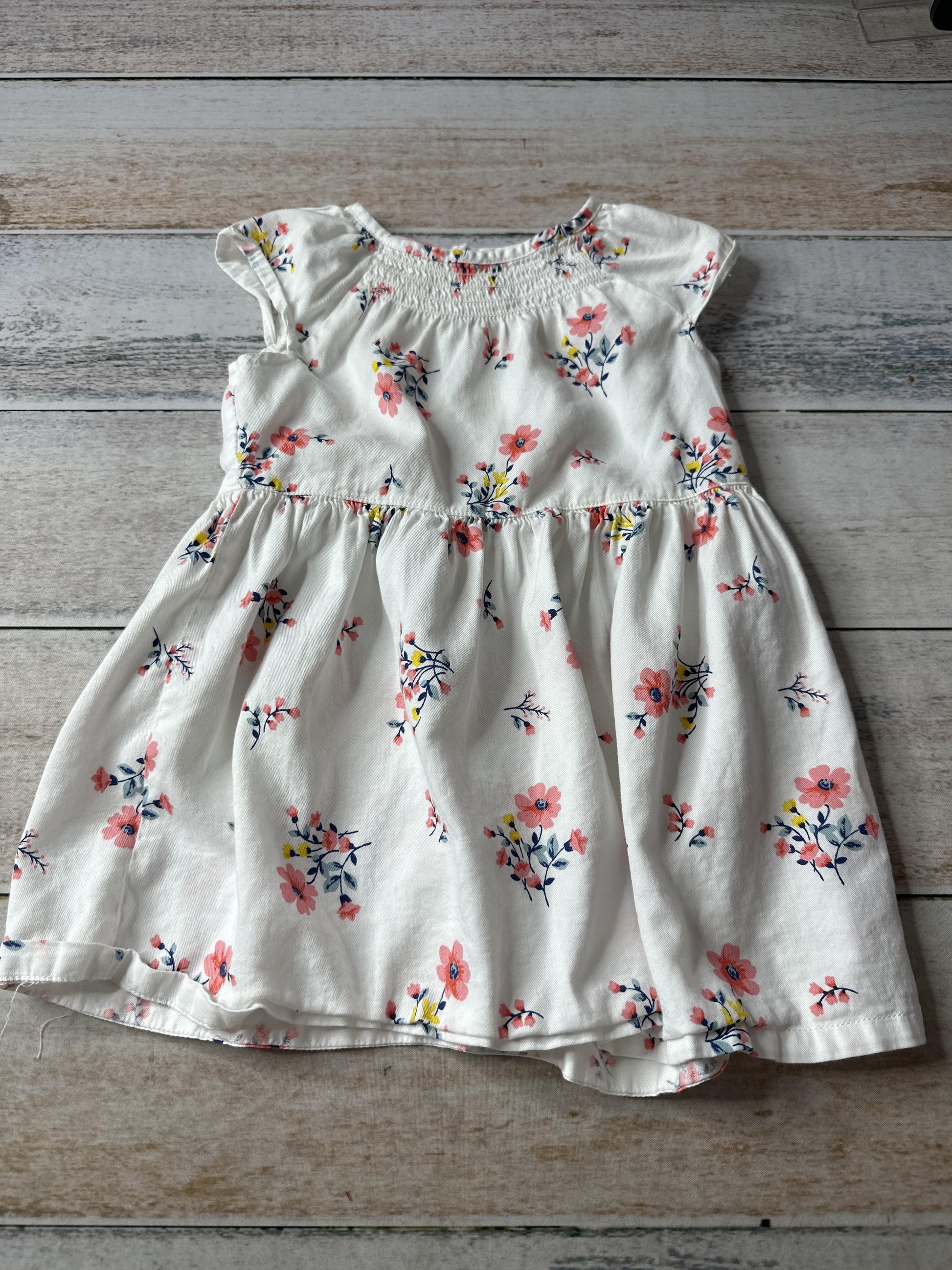 Carters Girls Dress Size: 24 months