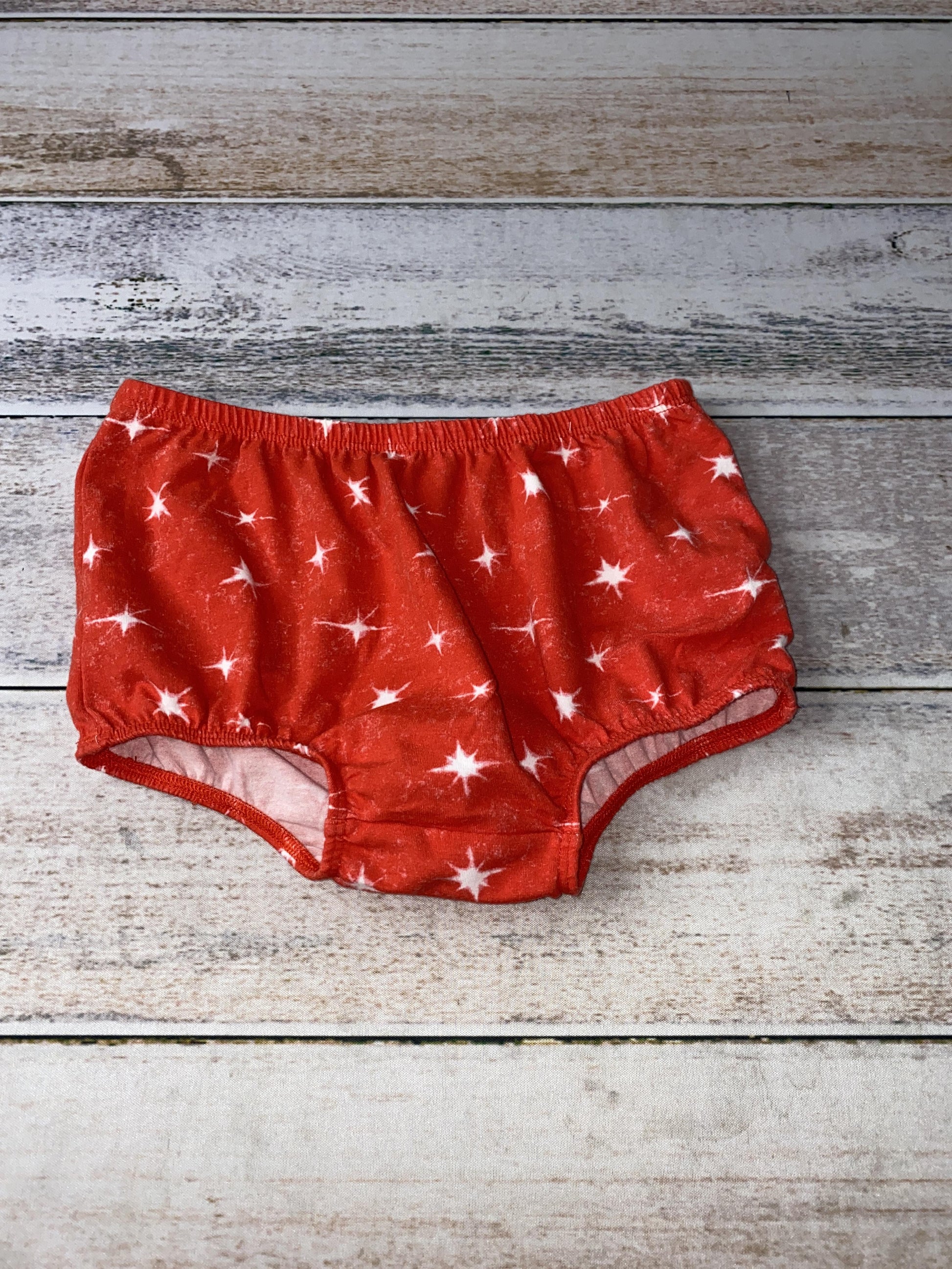 Unisex Shirt Size: 24 months