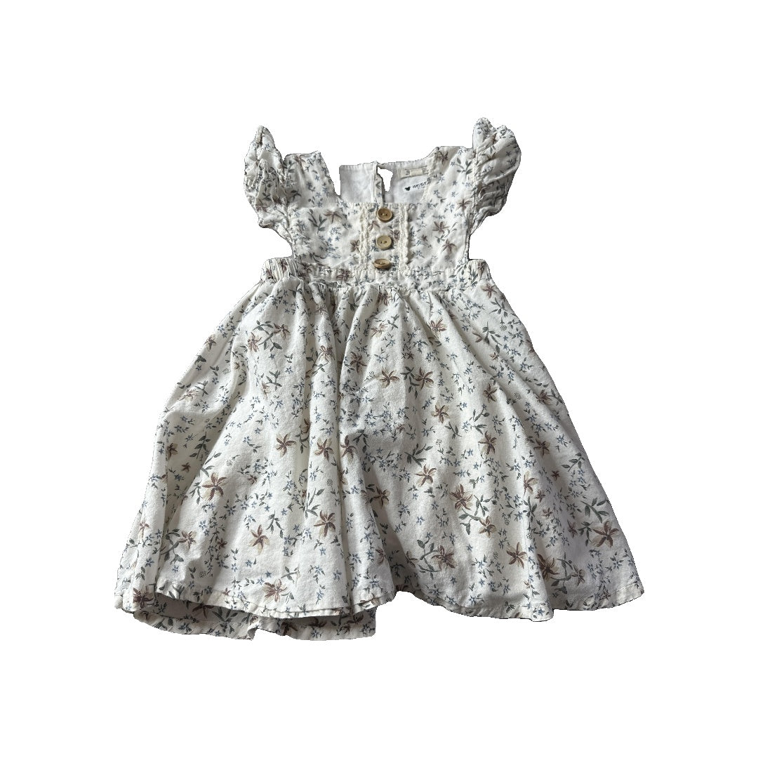 Girls Dress Size: 24 months