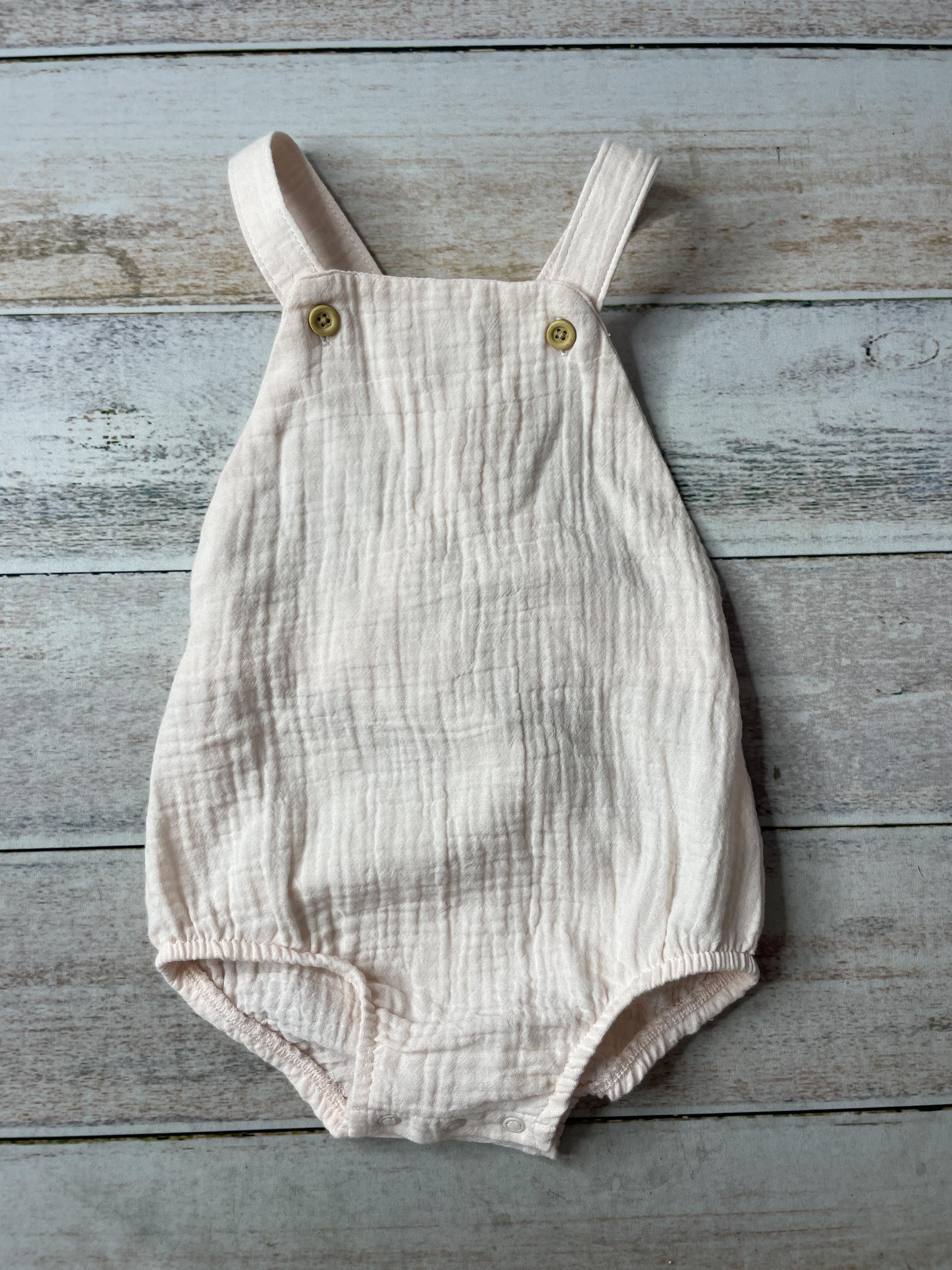 Carters,Little Planet Unisex Romper Size: 24 months