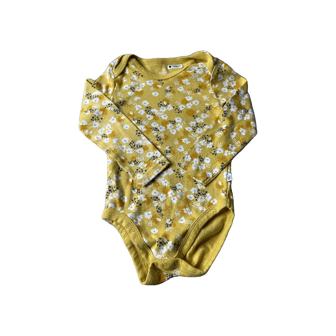 Honest Co Girls Onesie Size: 24 months