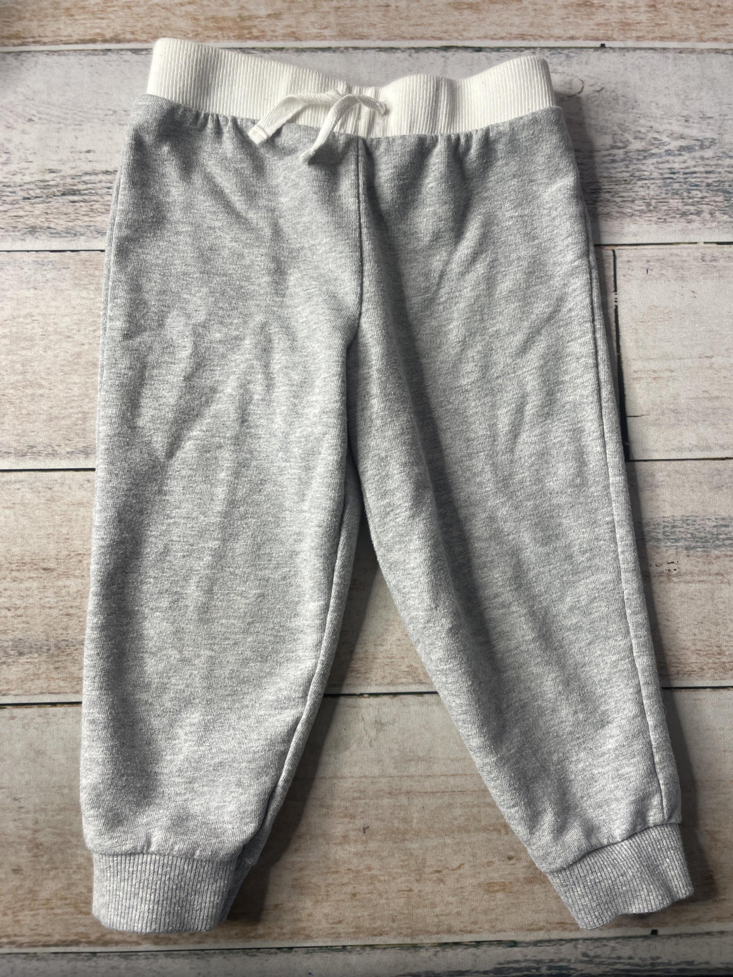 Unisex Pants Size: 24 months