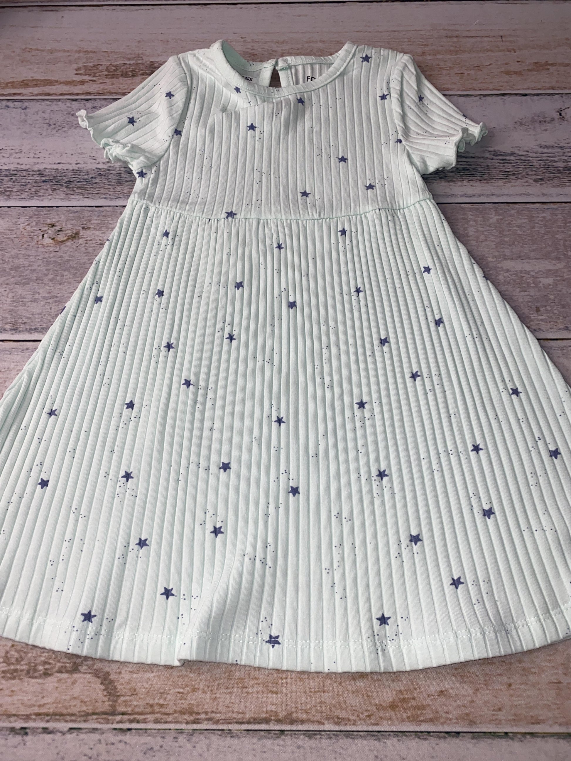 Focus Girls Dress Size: 24 months