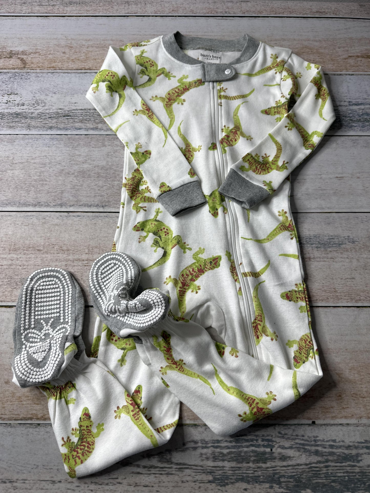 Burt's Bees Boys Pants Size: 24 months