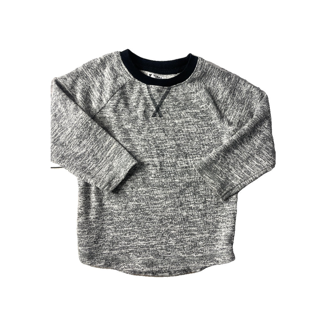 Unisex Shirt Size: 2T