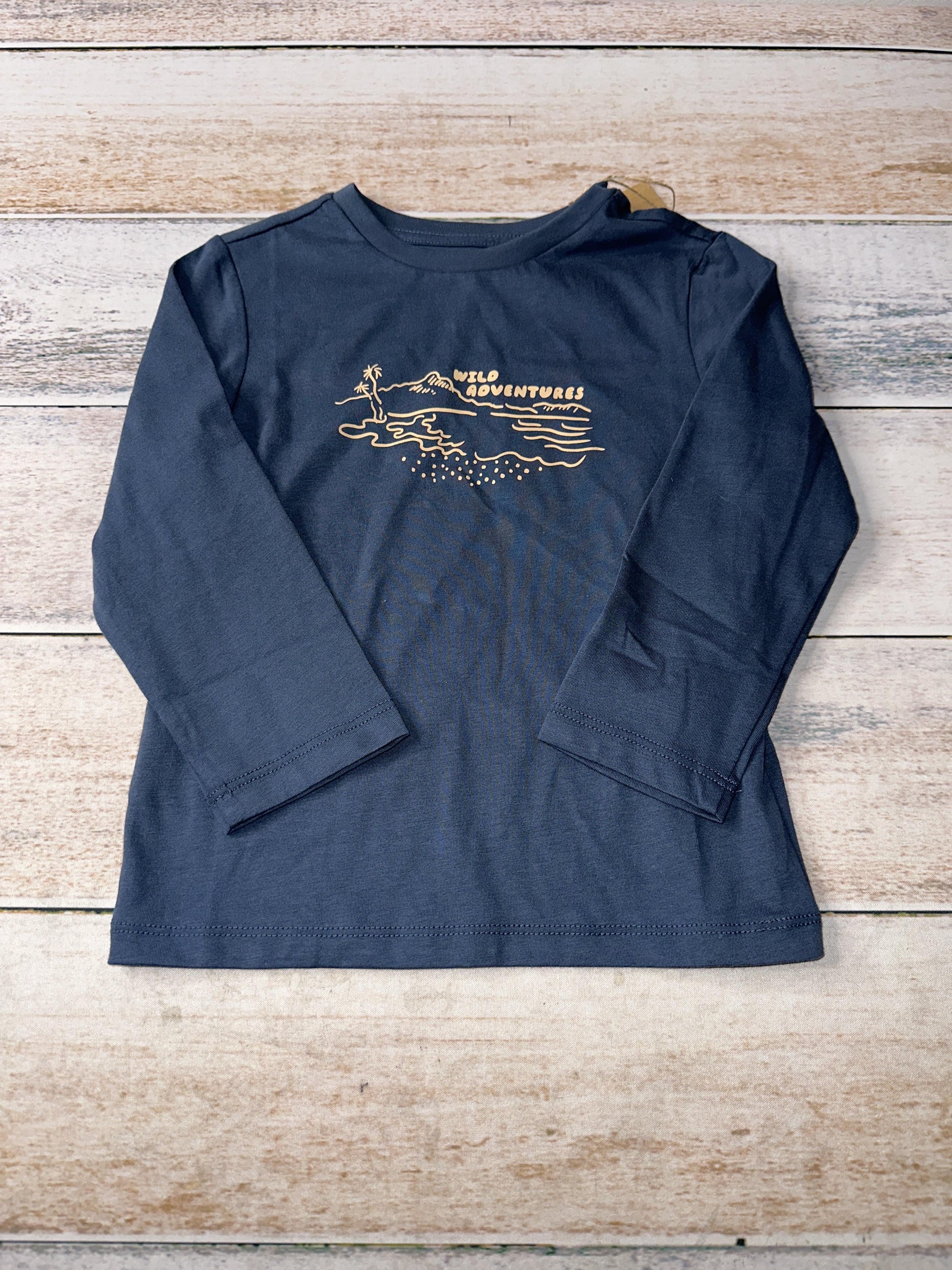 Unisex Long Sleeve Shirt Size: 2T