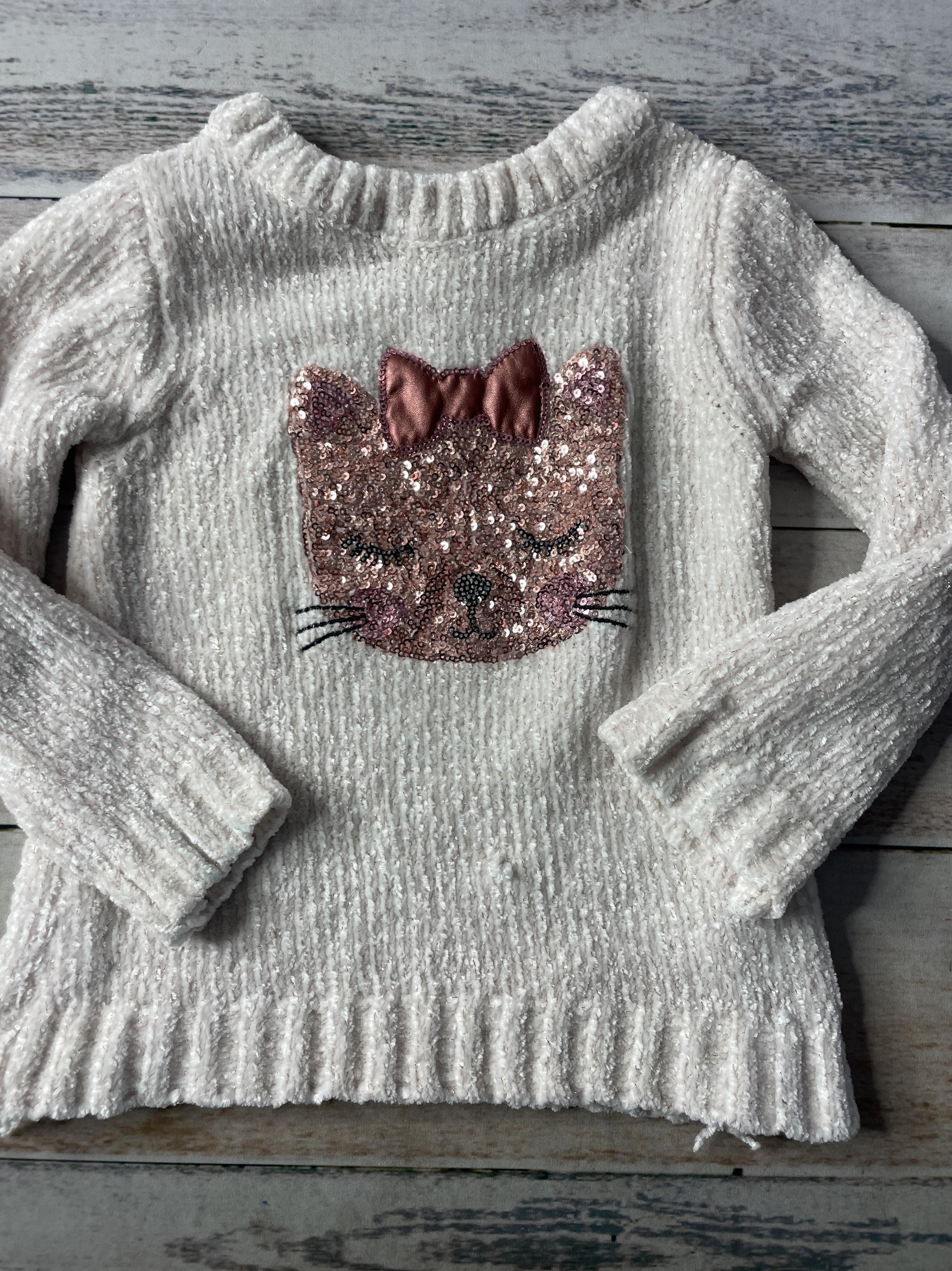 Unisex Sweater Size: 2T