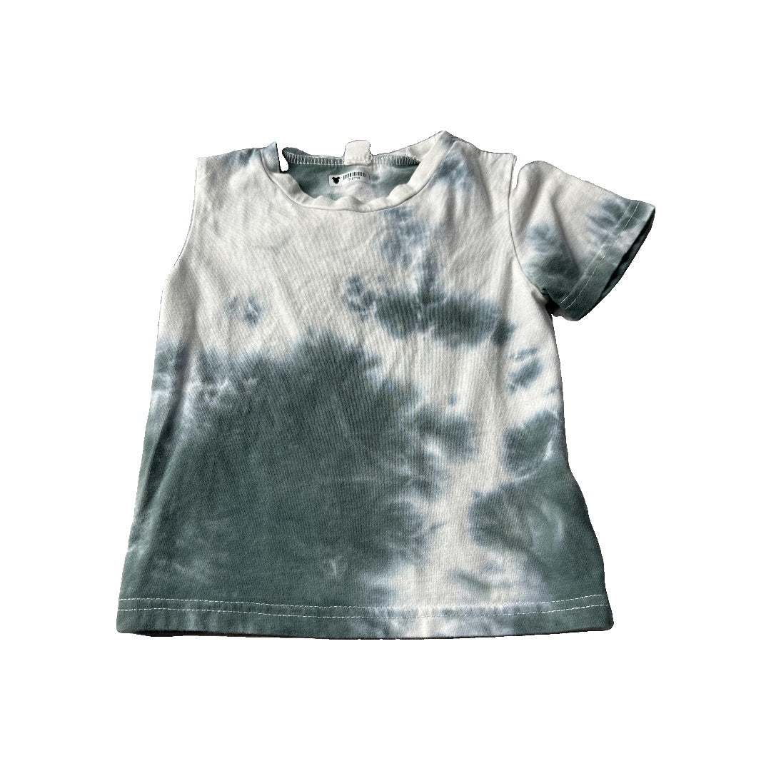 Unisex T-Shirt Size: 2T