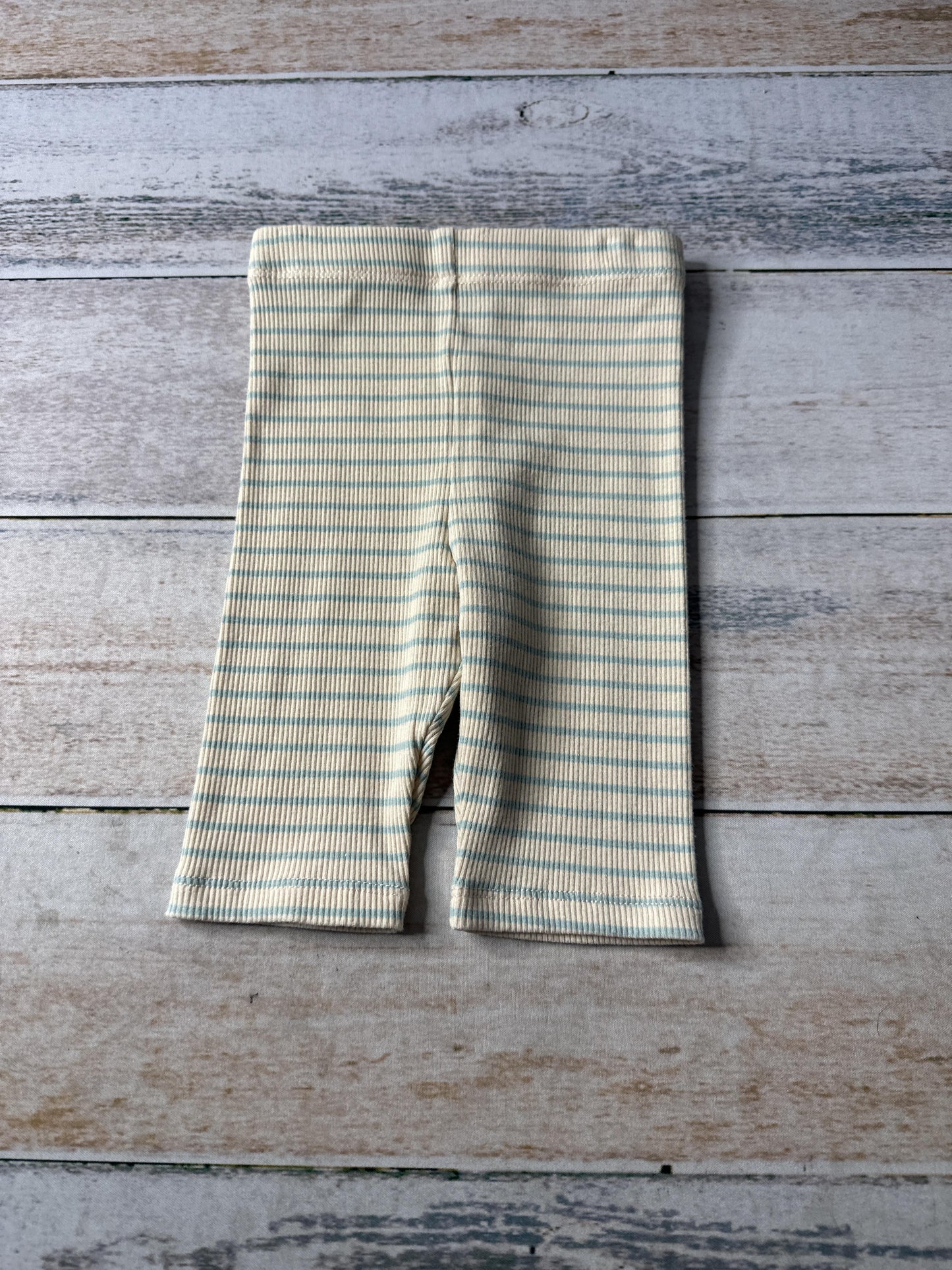 Maison Me Unisex Shorts Size: 2T