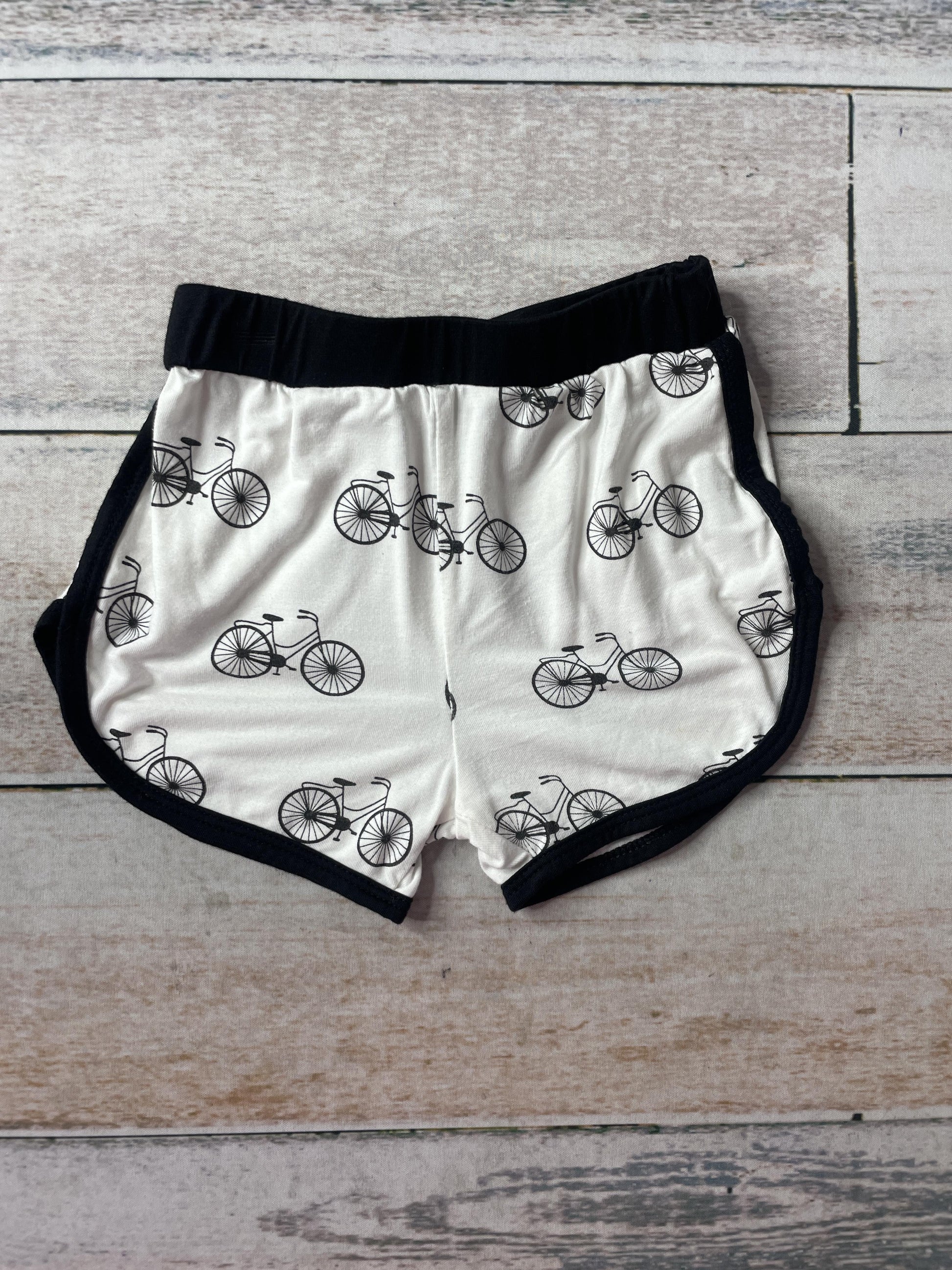 Peregrine Unisex Shorts Size: 2T