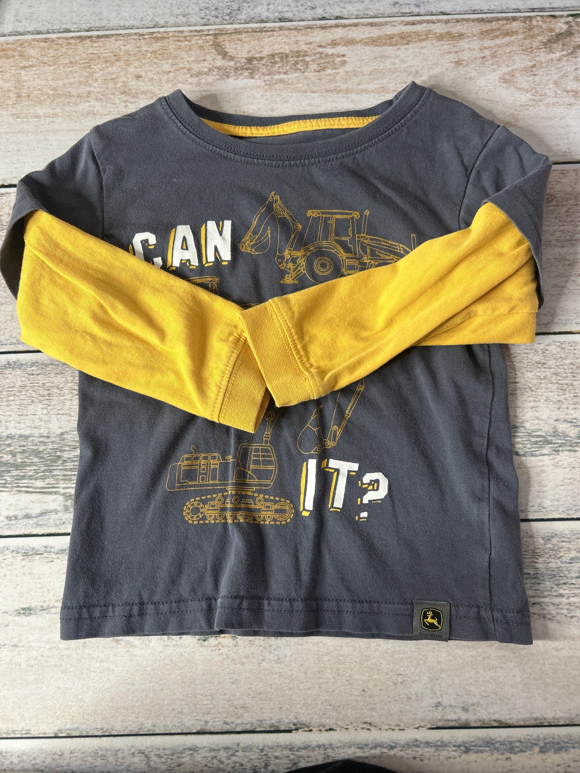 Boys Button Down Short Sleeve Size: 2T