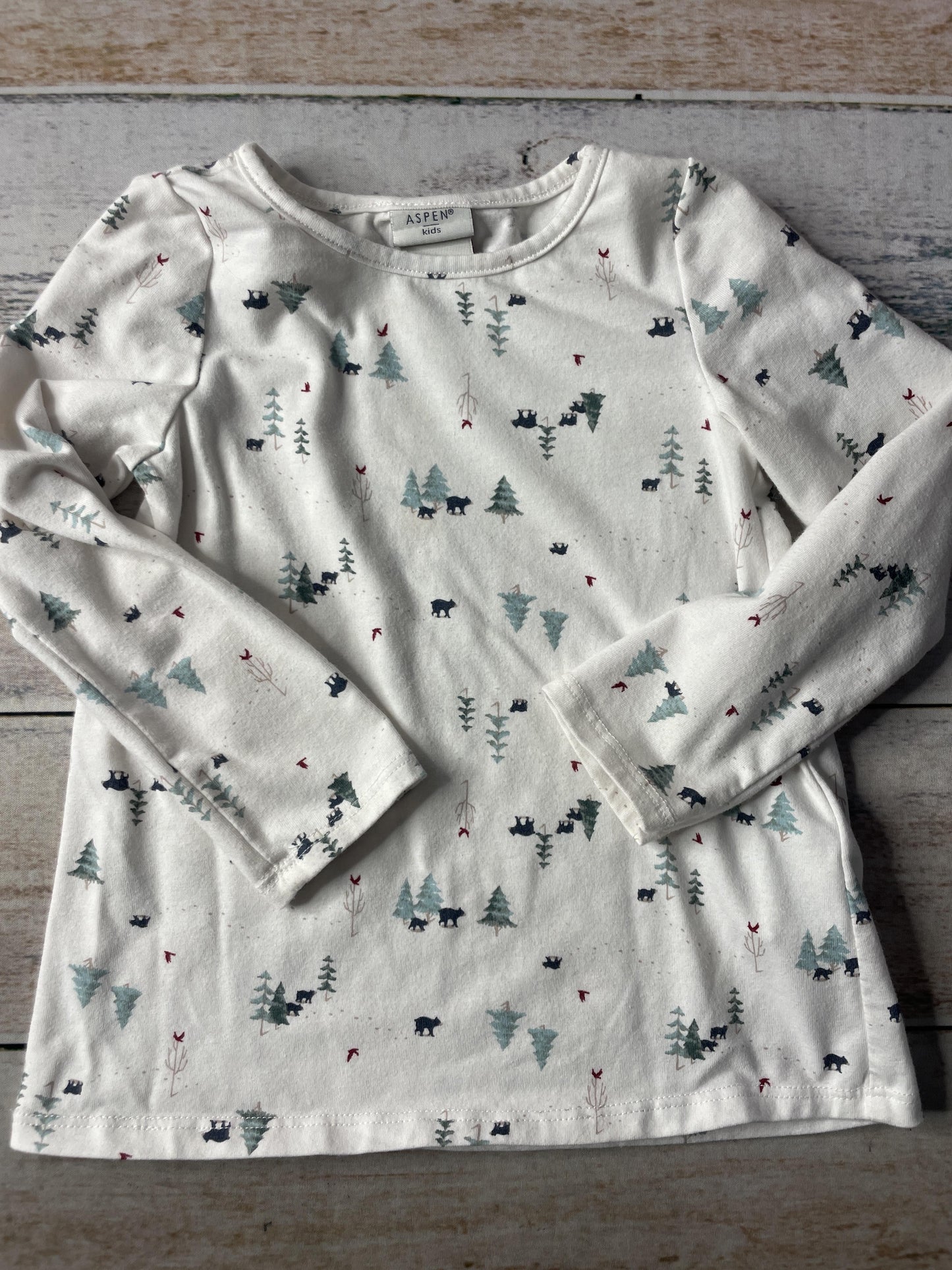 Unisex Shirt Size: 2T