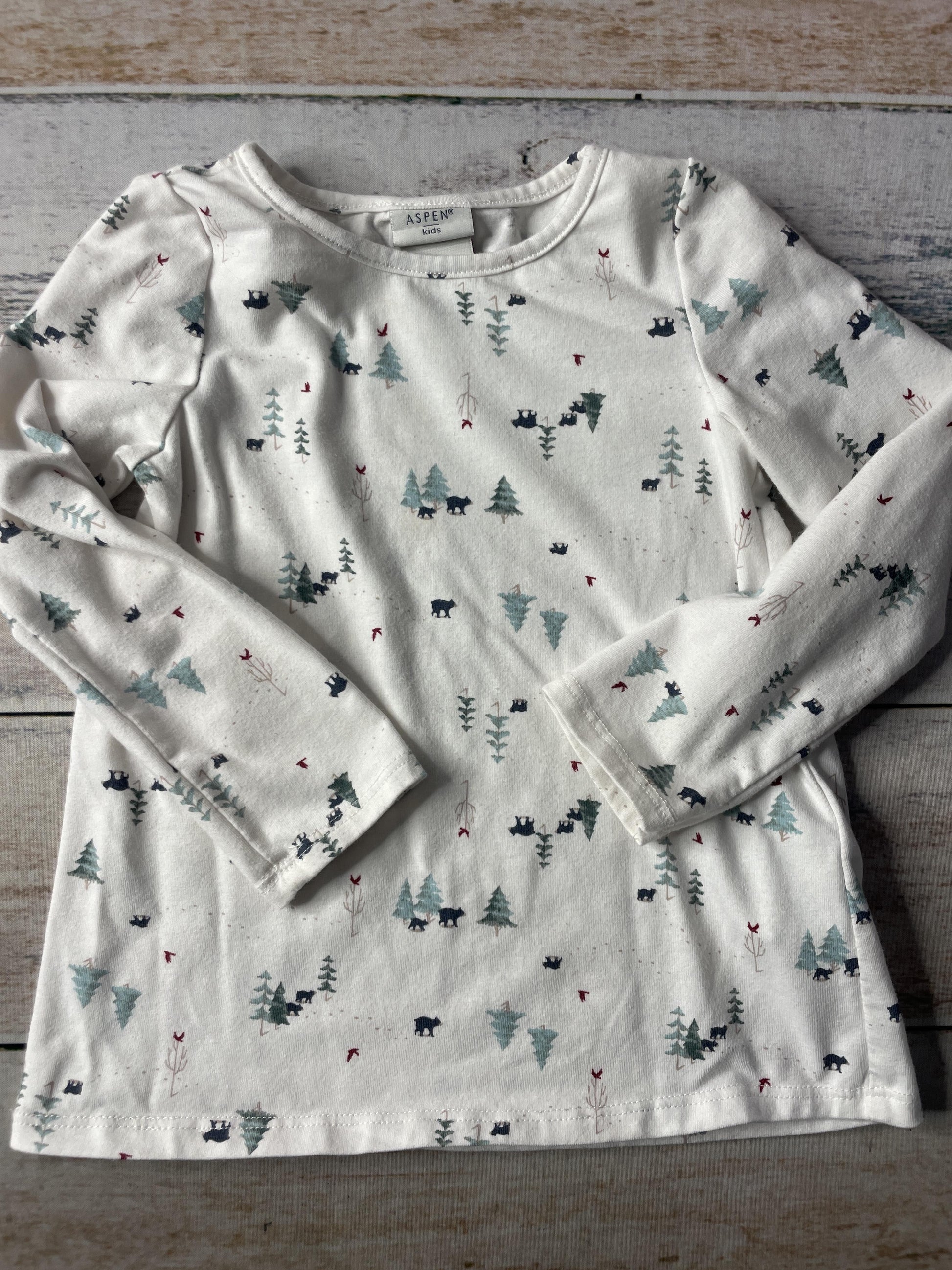 Unisex Shirt Size: 2T