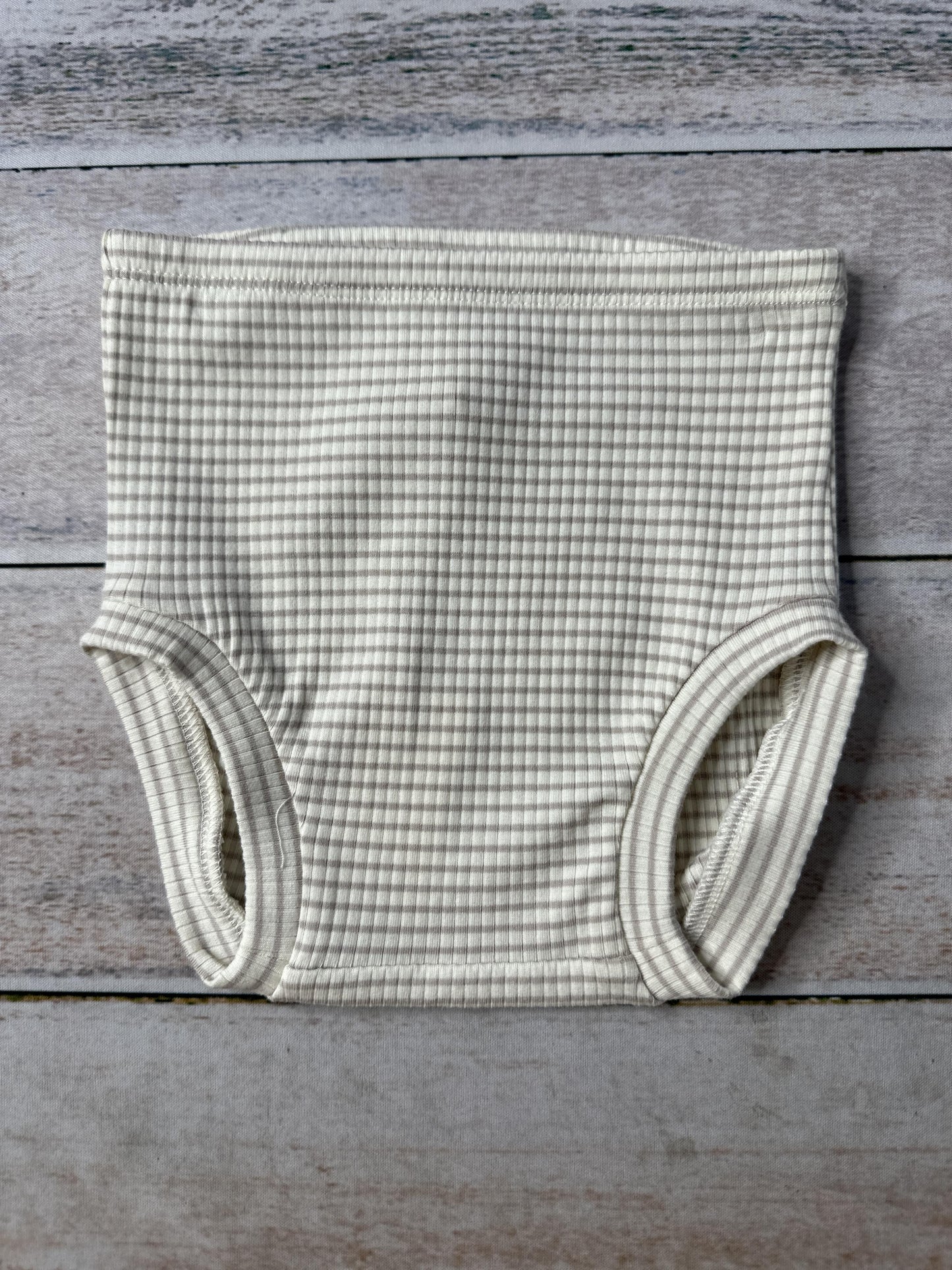 Quincy Mae Unisex Shirt Size: 2T