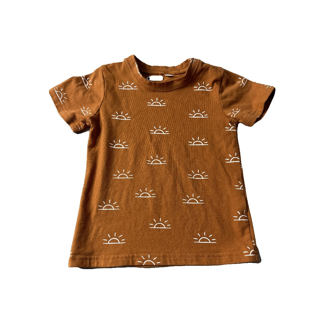 Unisex T-Shirt Size: 2T