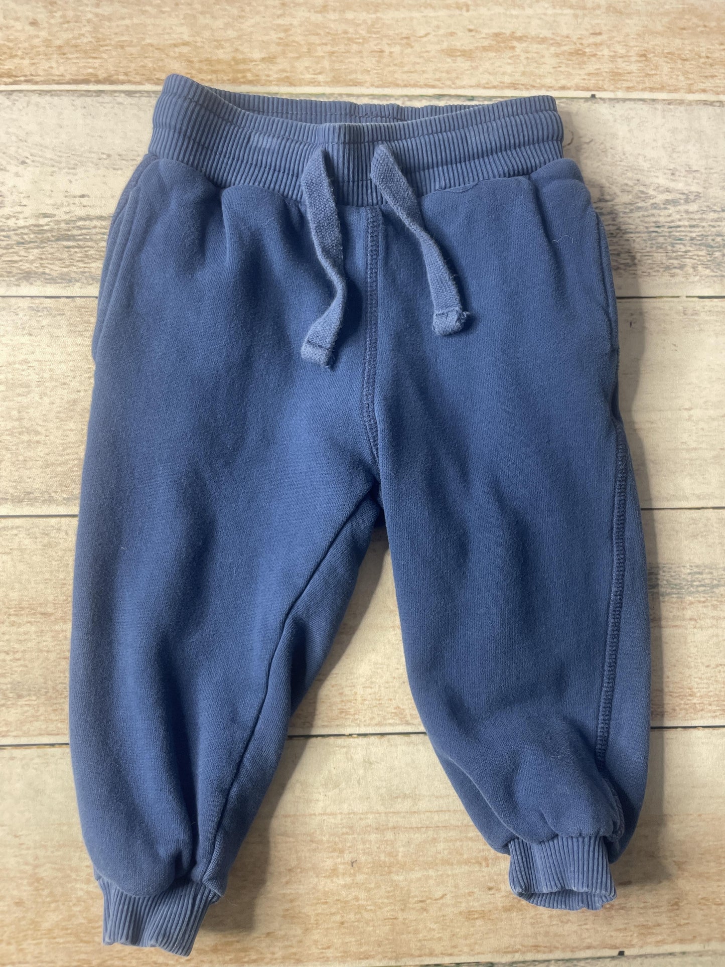 Unisex Pants Size: 2T