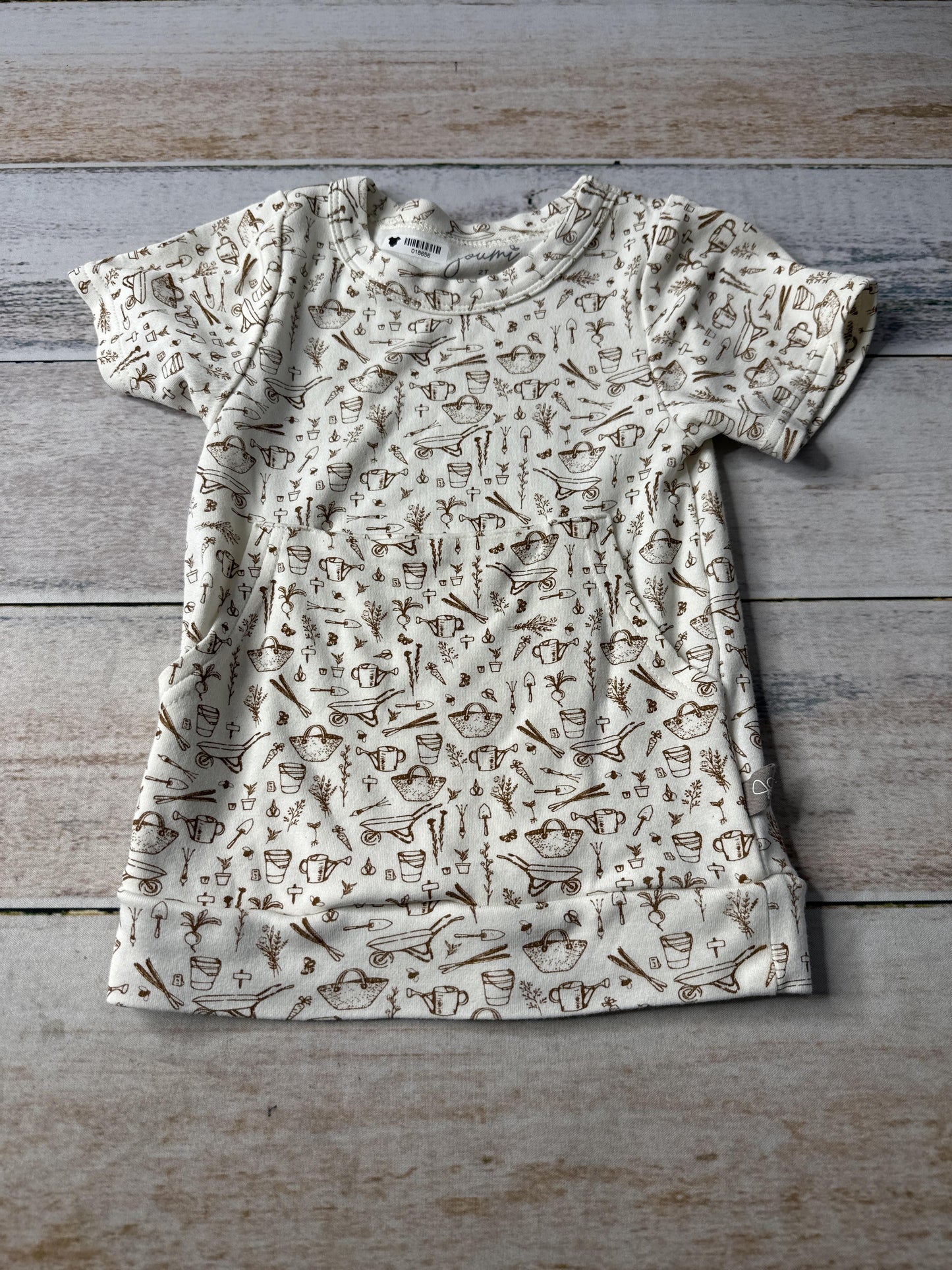 Goumi Unisex T-Shirt Size: 2T