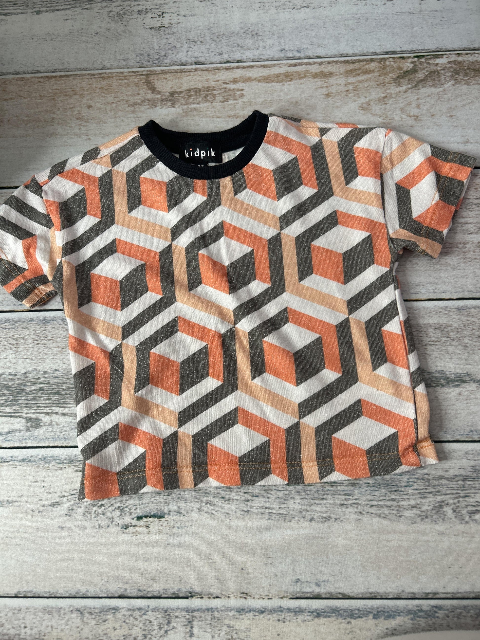 Unisex Button Down Short Sleeve Size: 2T