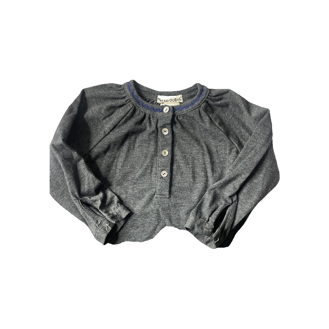 Unisex Shirt Size: 2T