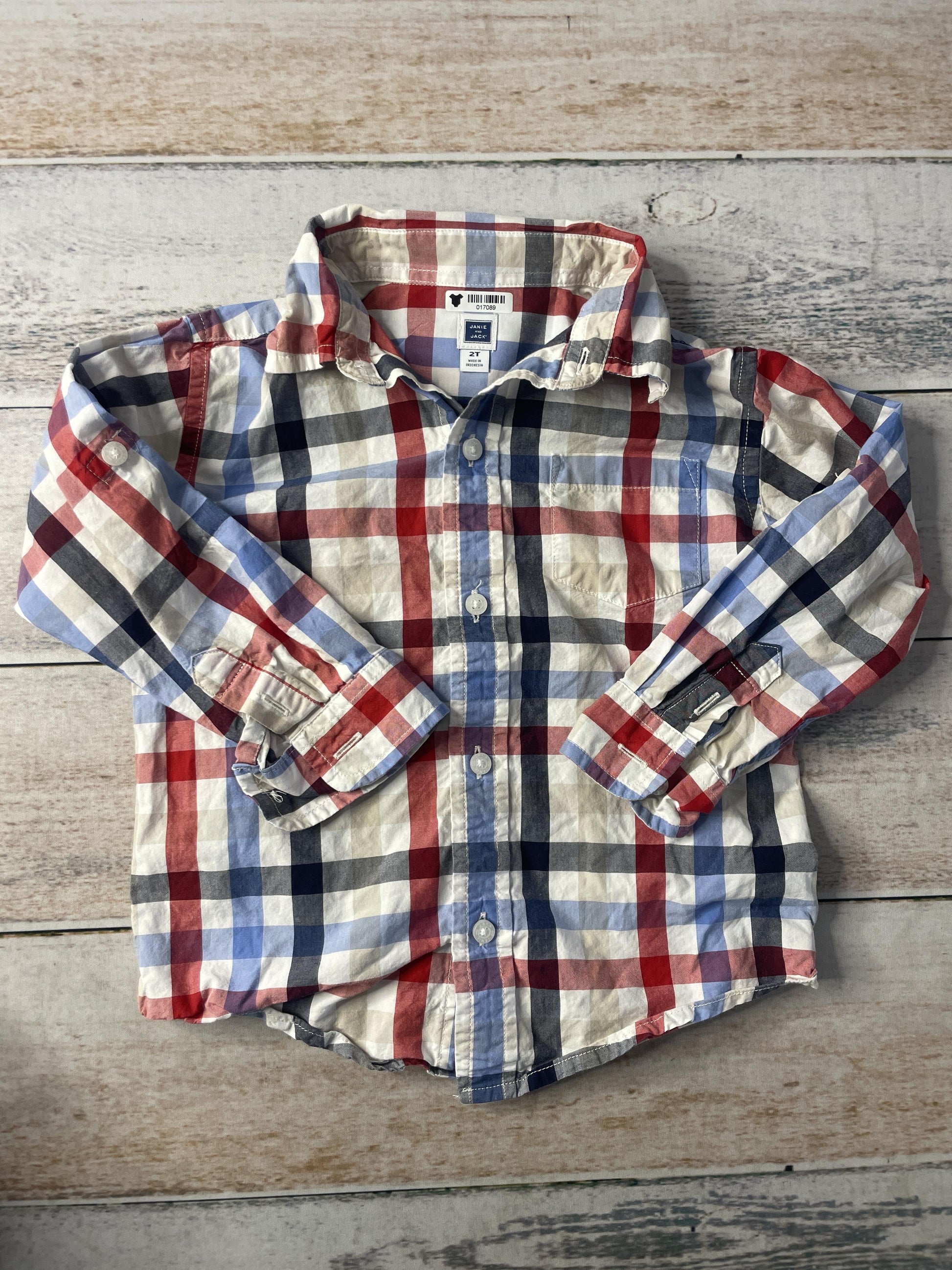 Unisex Shirt Size: 2T
