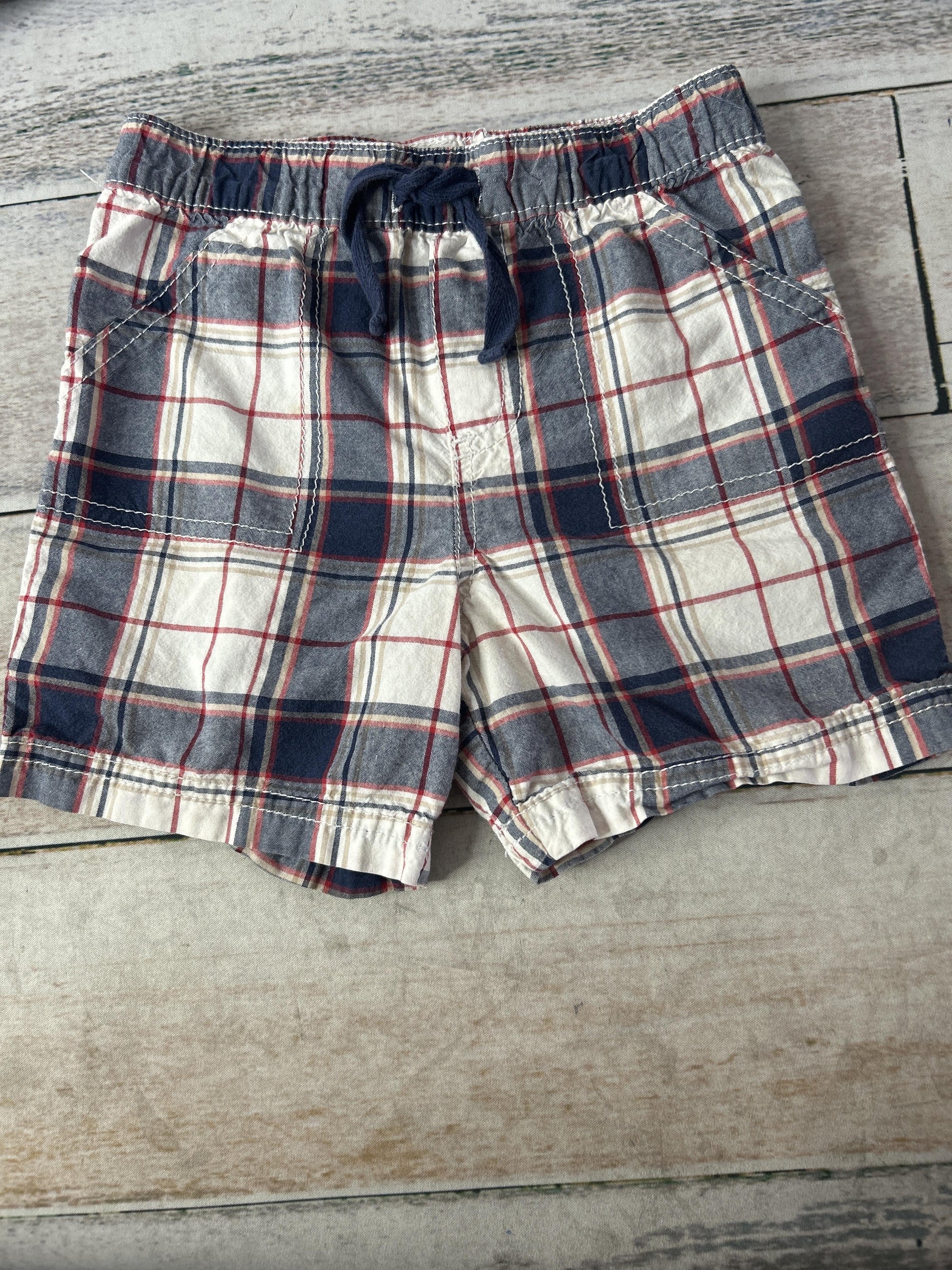 Boys Shorts Size: 2T