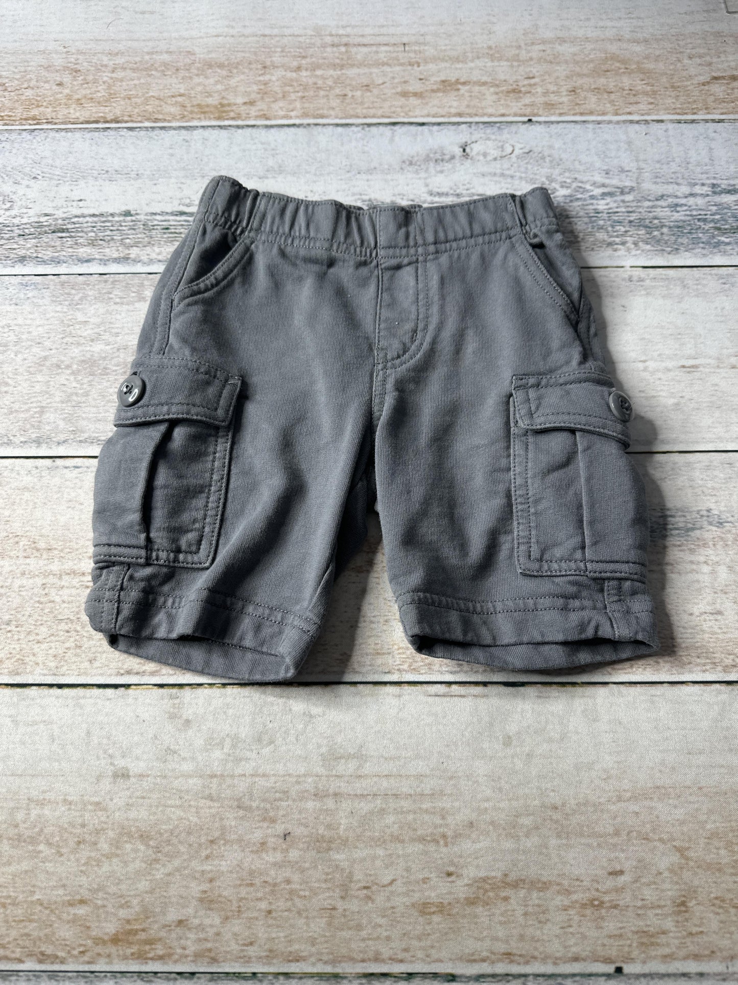Tea Unisex Shorts Size: 2T