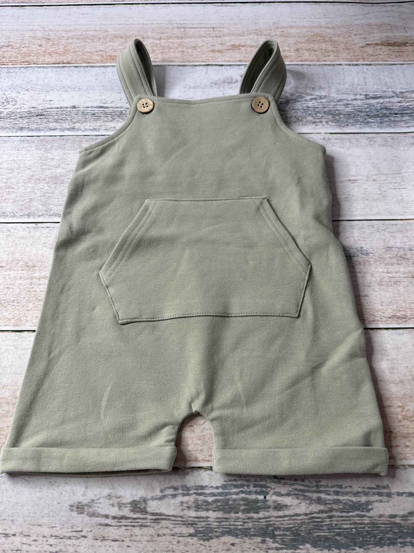 Sage and Ivory Unisex Romper Size: 2T