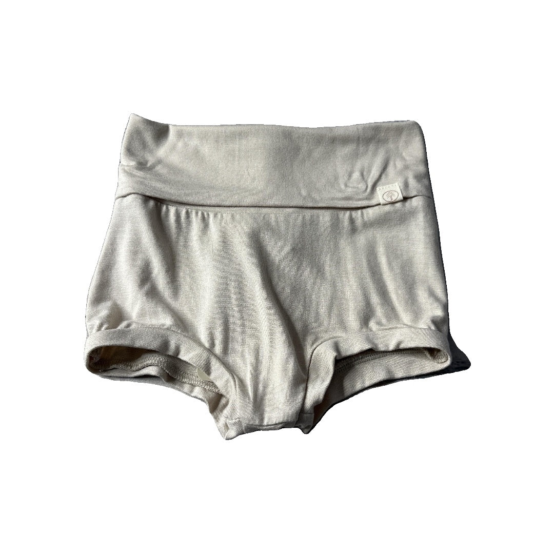 Unisex Shorts Size: 2T