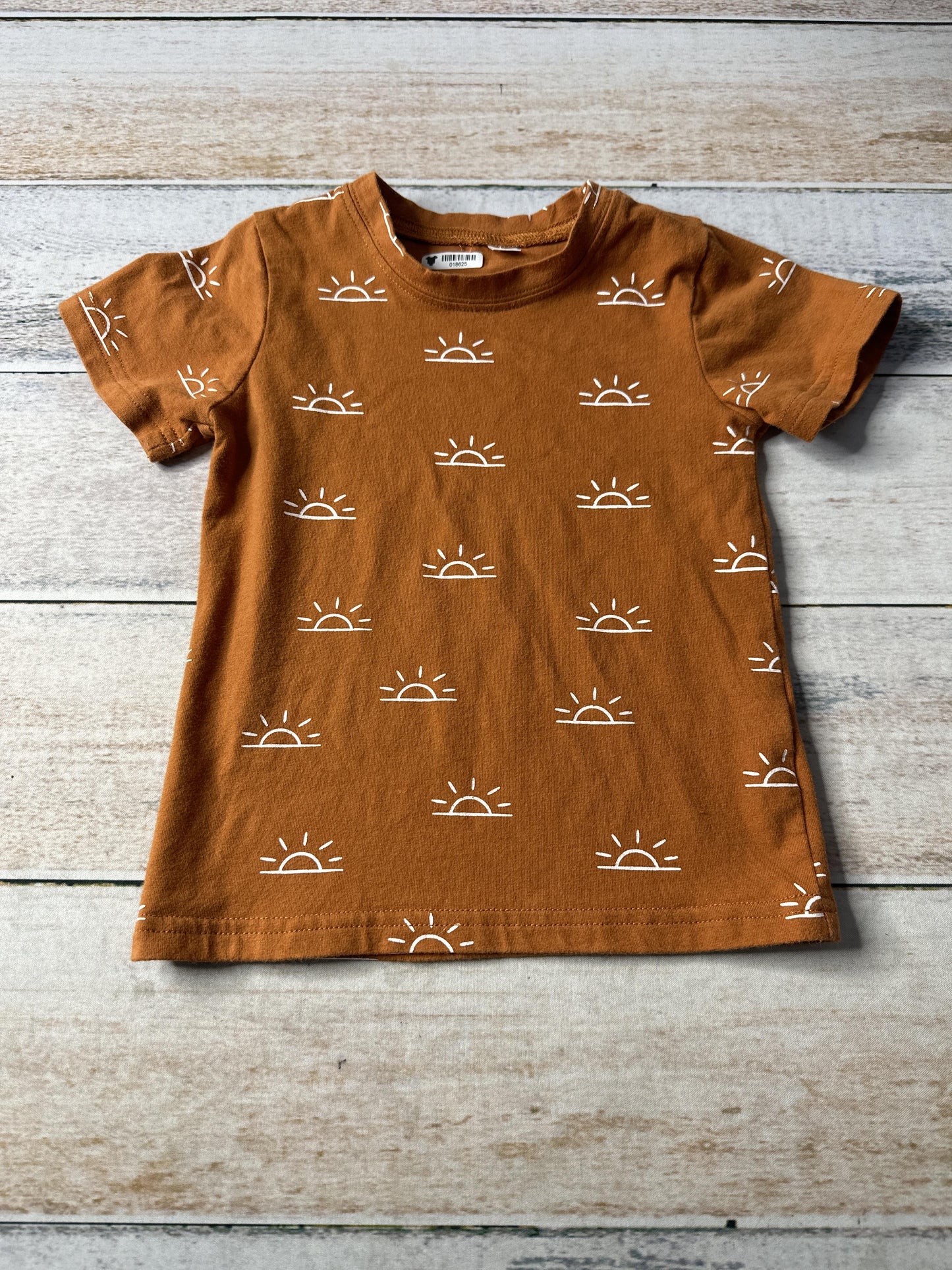 Unisex T-Shirt Size: 2T