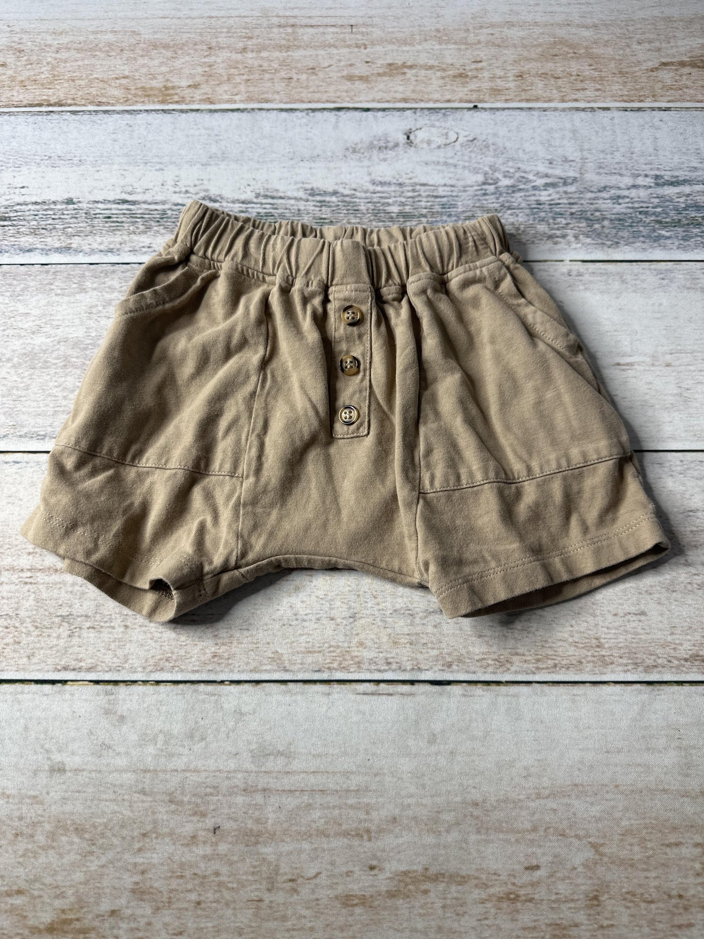 The Simple Folk Unisex Shorts Size: 3-4 Years
