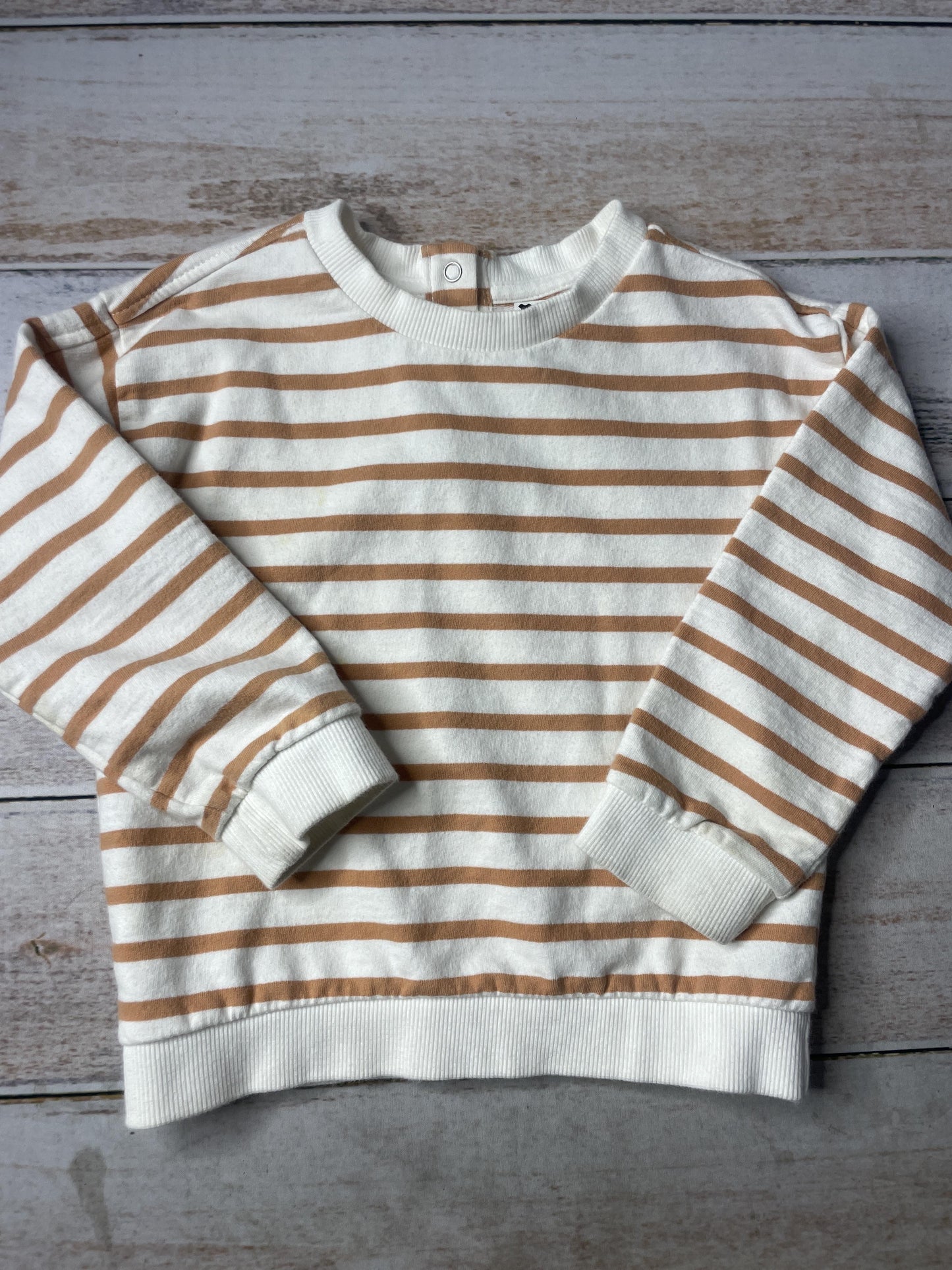Unisex Long Sleeve T-Shirt Size: 3-4 Years