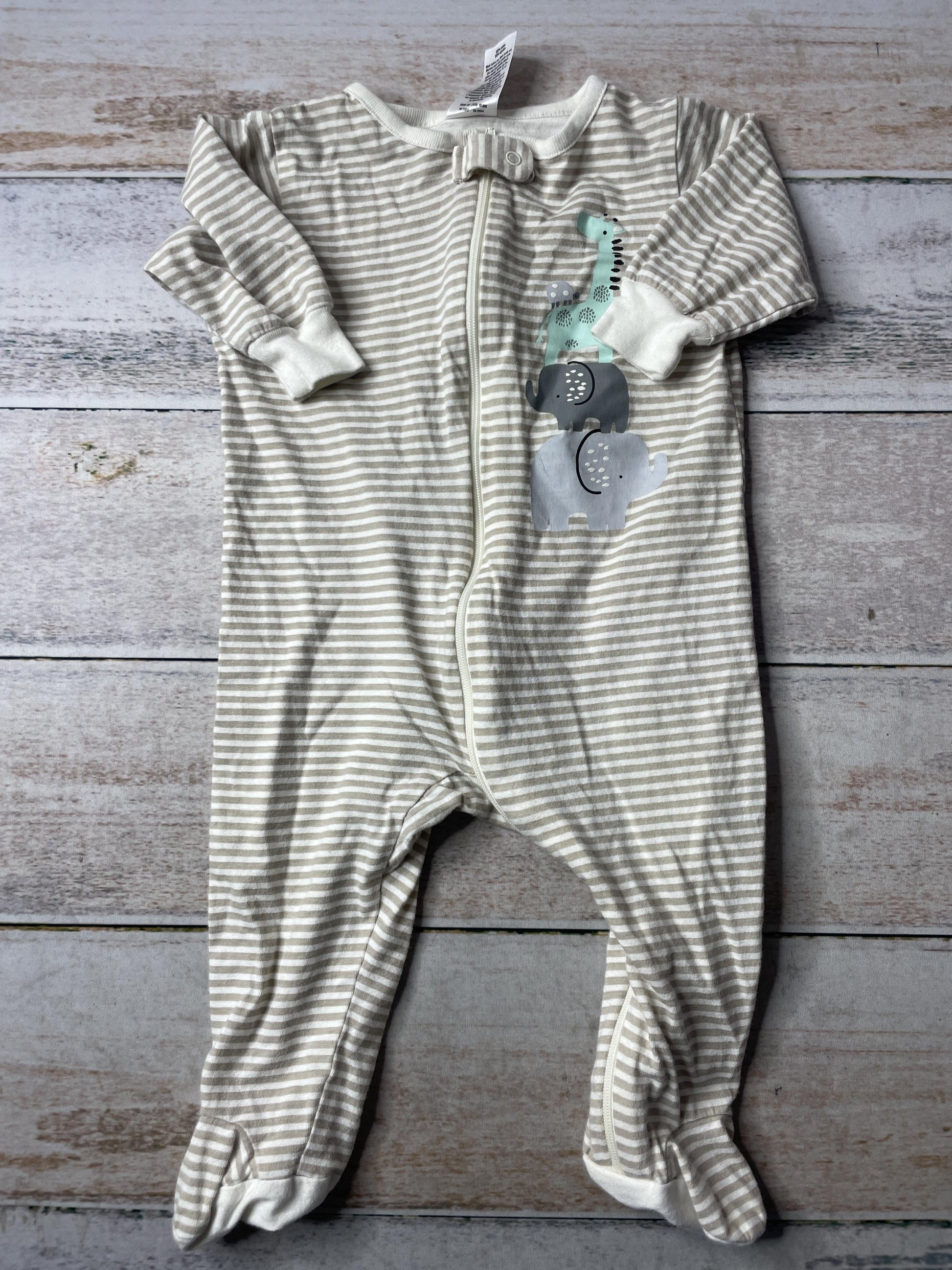 Unisex Pajamas Size: 3-6 months